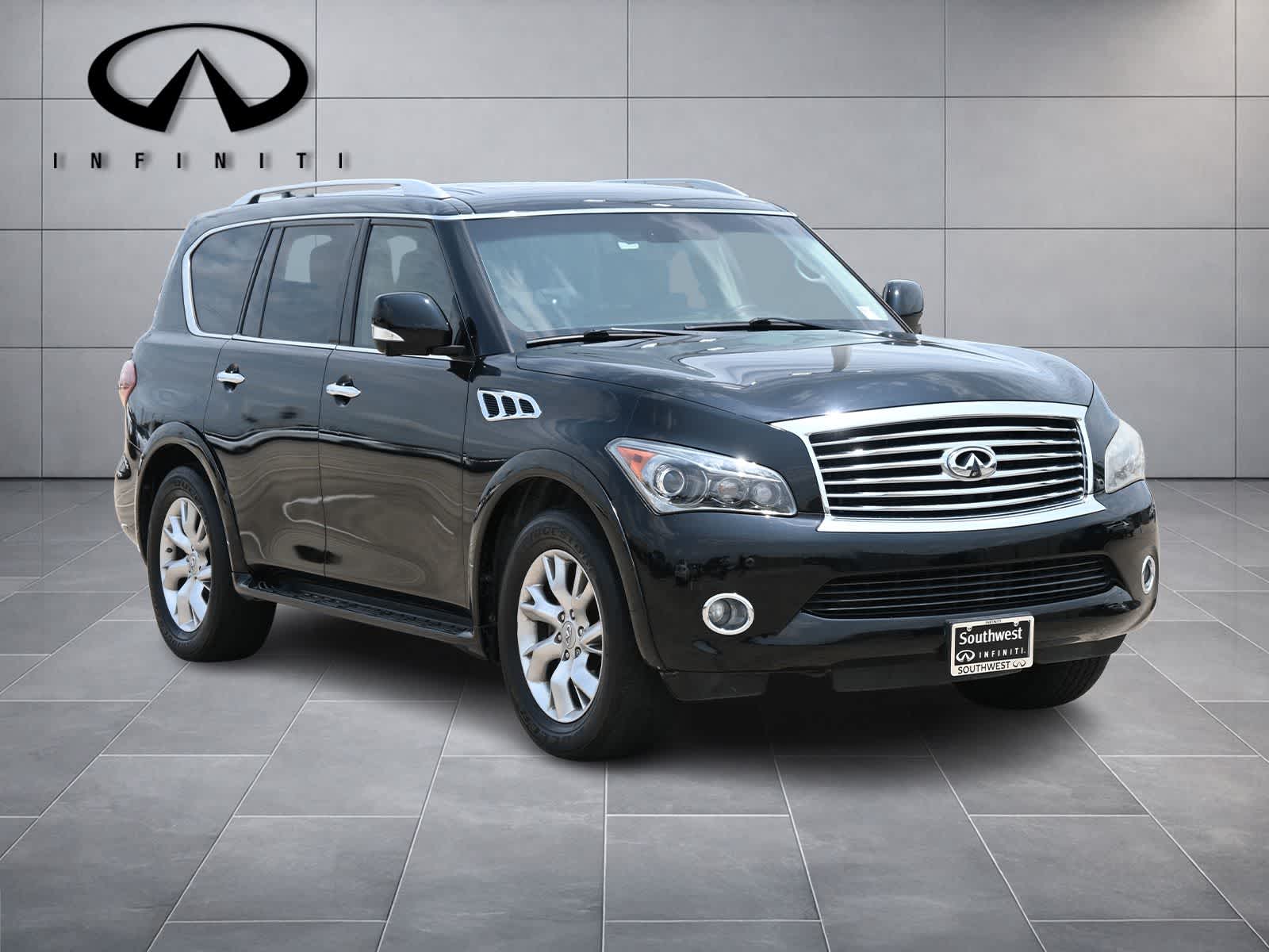 Thumbnail: 2012 INFINITI QX56 - 3