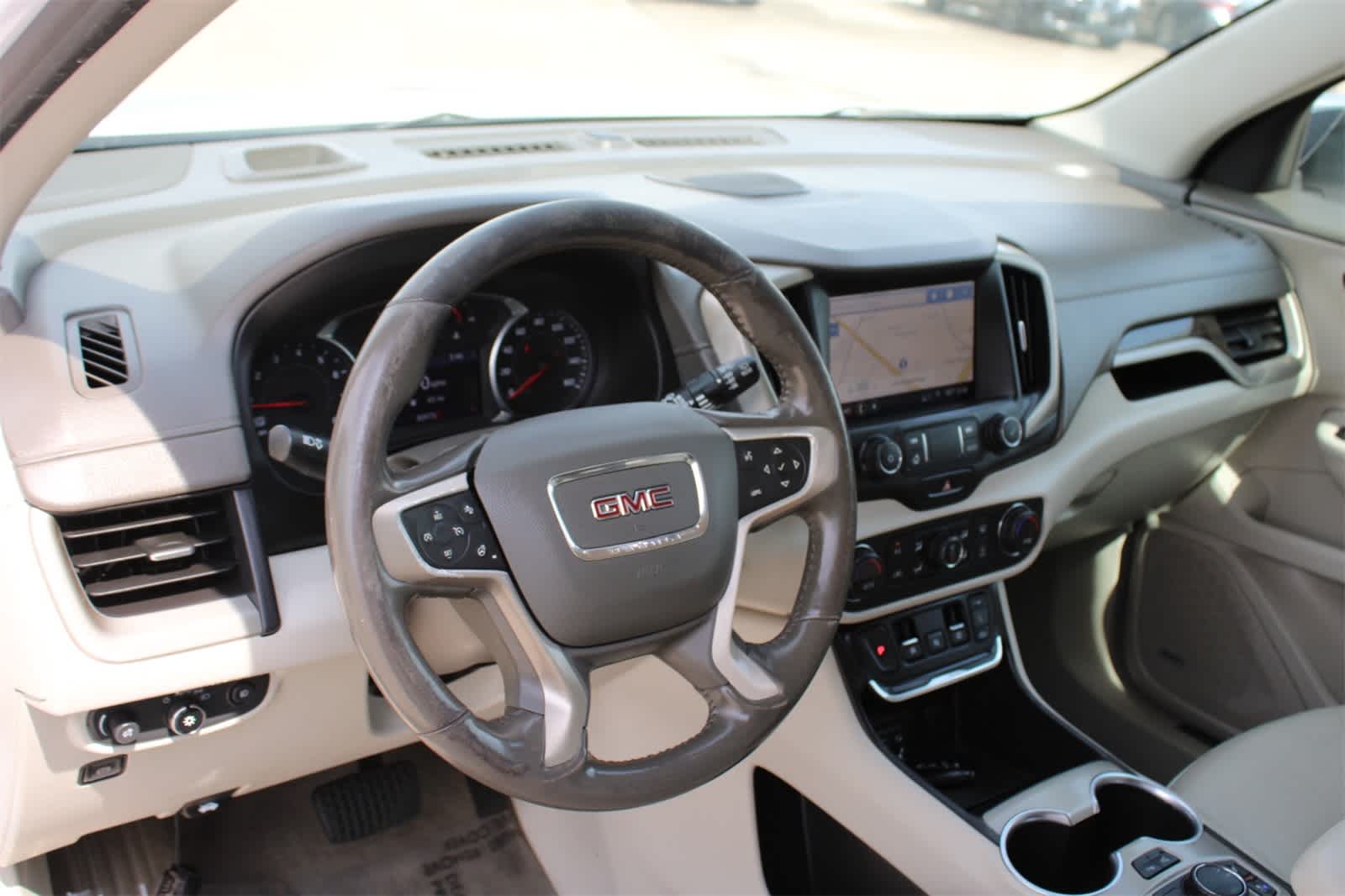 Thumbnail: 2020 GMC Terrain - 18