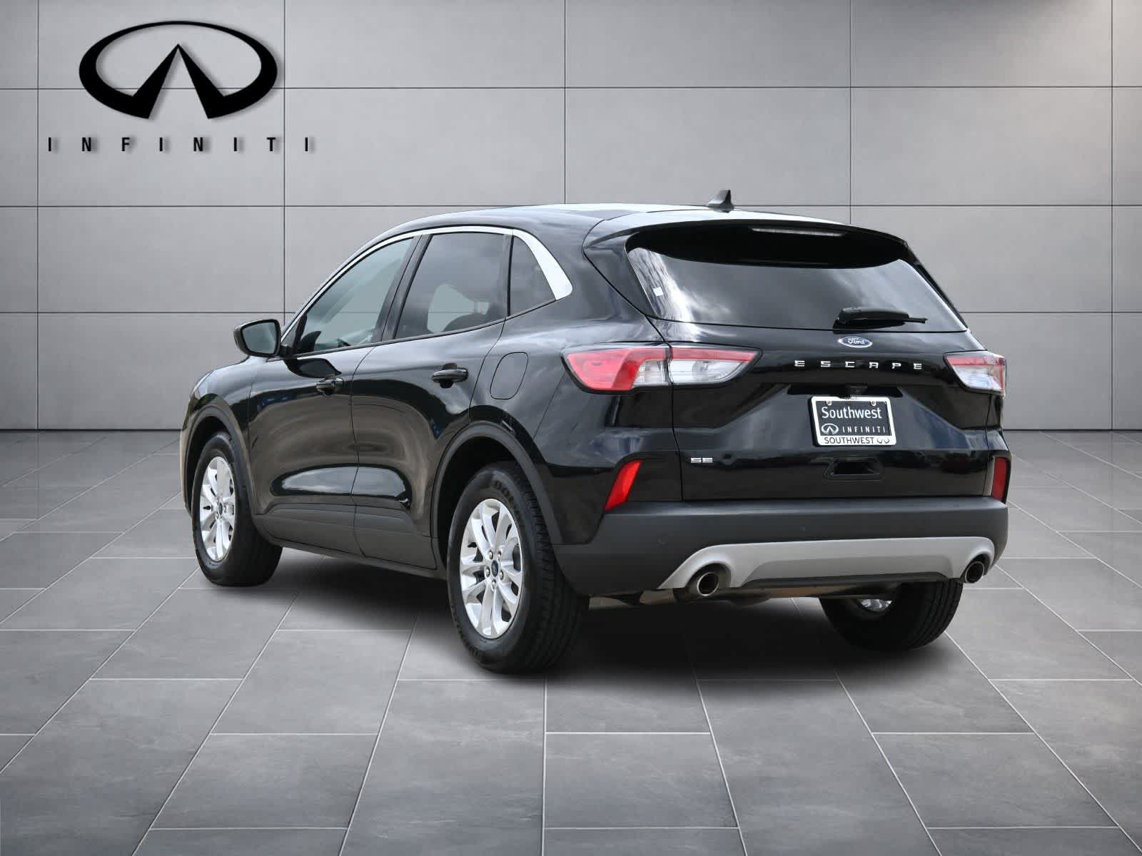 Thumbnail: 2022 Ford Escape - 4