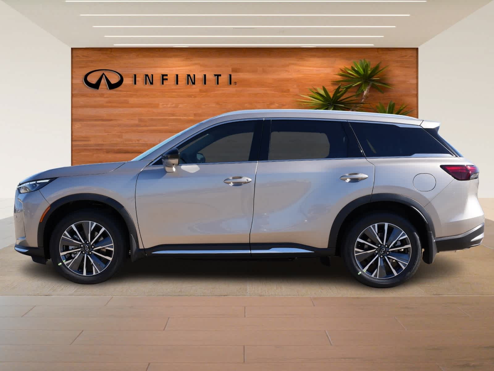 Thumbnail: 2026 INFINITI QX60 - 4