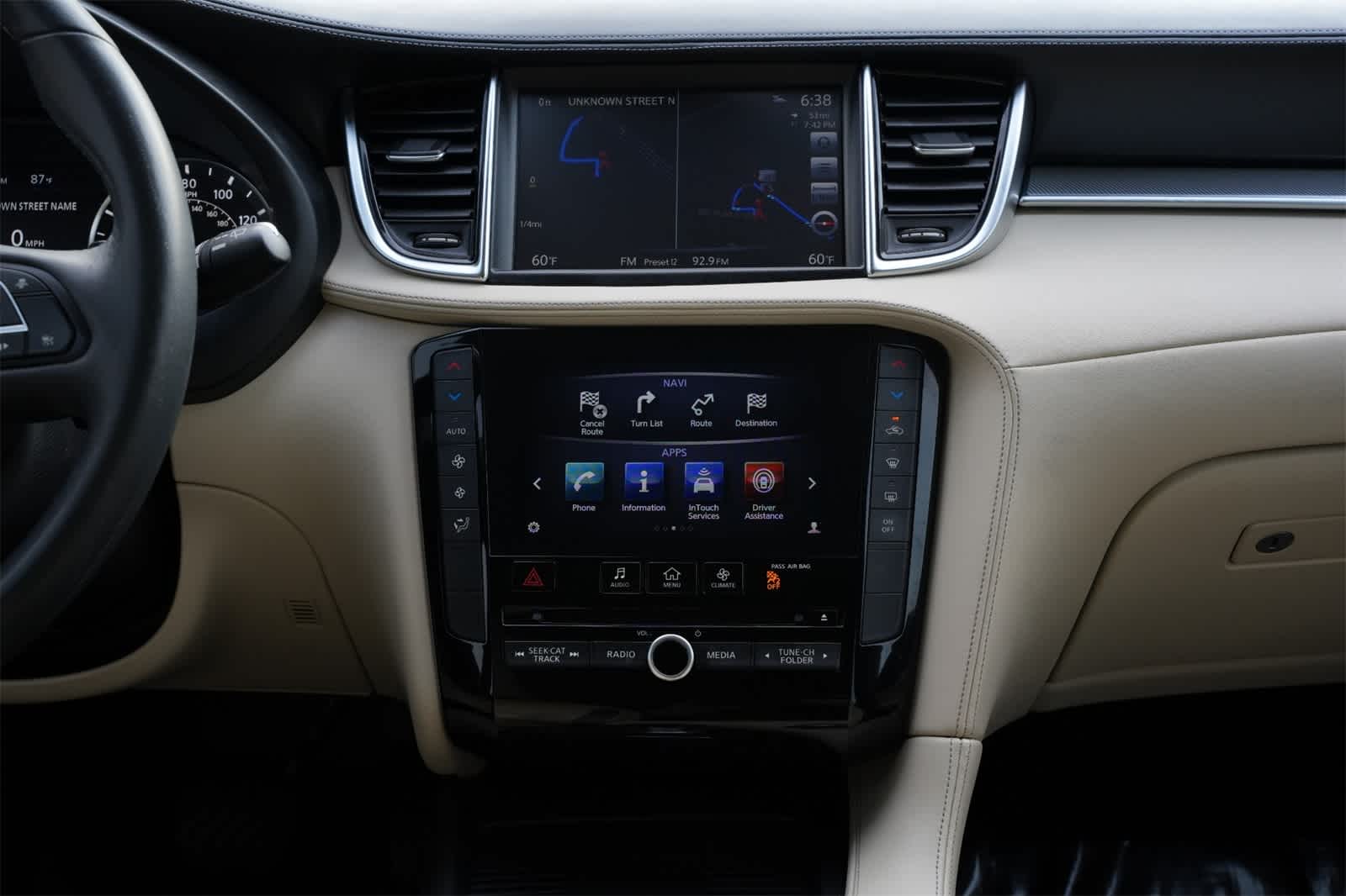 Thumbnail: 2019 INFINITI QX50 - 13