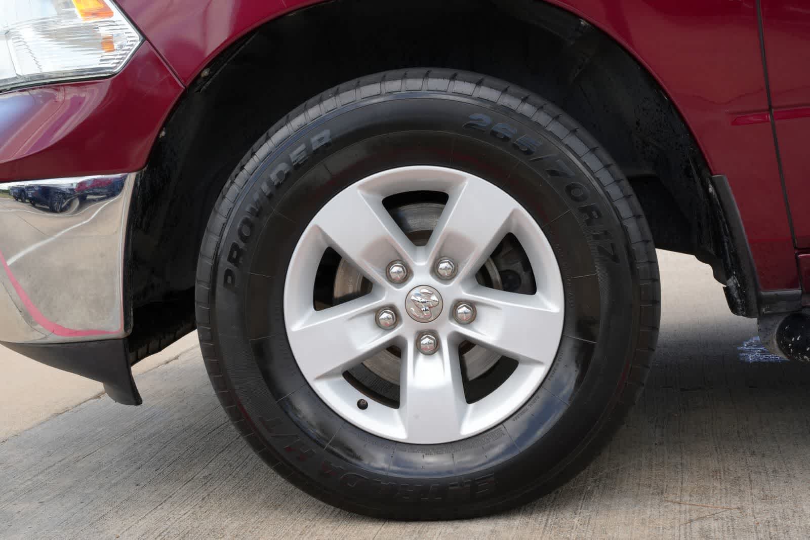 Thumbnail: 2019 RAM 1500 Classic - 22