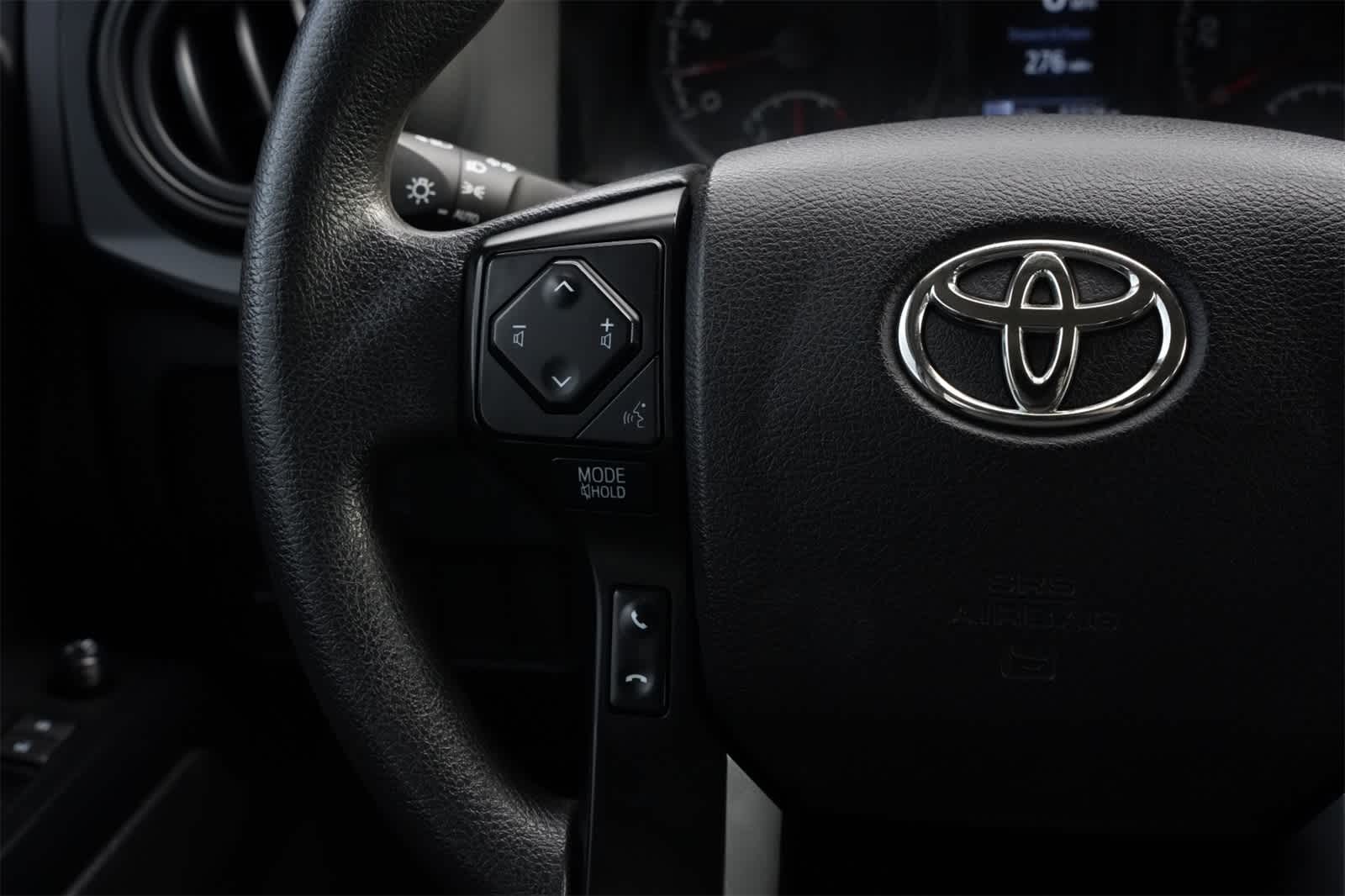 Thumbnail: 2022 Toyota Tacoma - 9