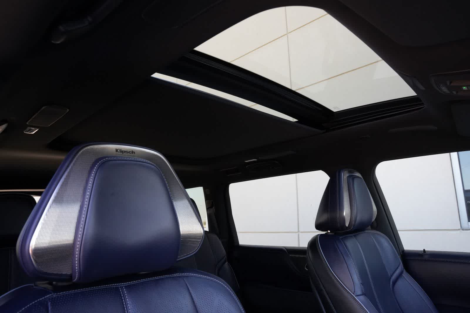 Thumbnail: 2026 INFINITI QX80 - 24
