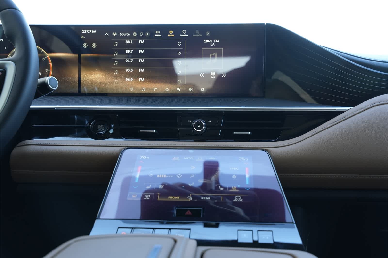 Thumbnail: 2025 INFINITI QX80 - 9