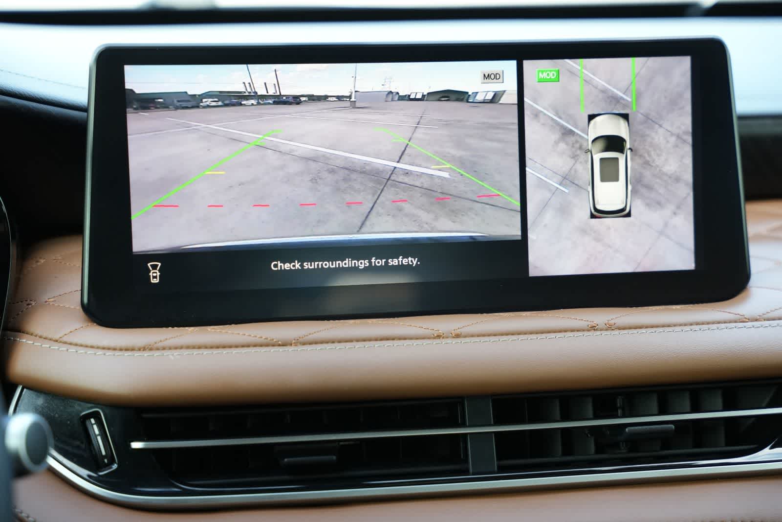 Thumbnail: 2024 INFINITI QX60 - 13