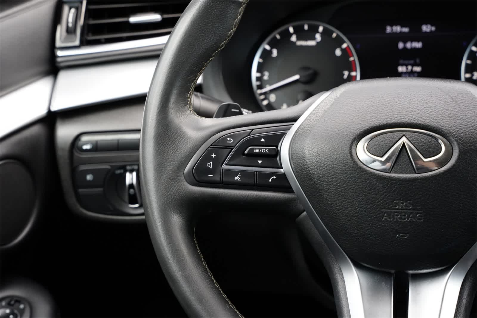 Thumbnail: 2019 INFINITI QX50 - 10
