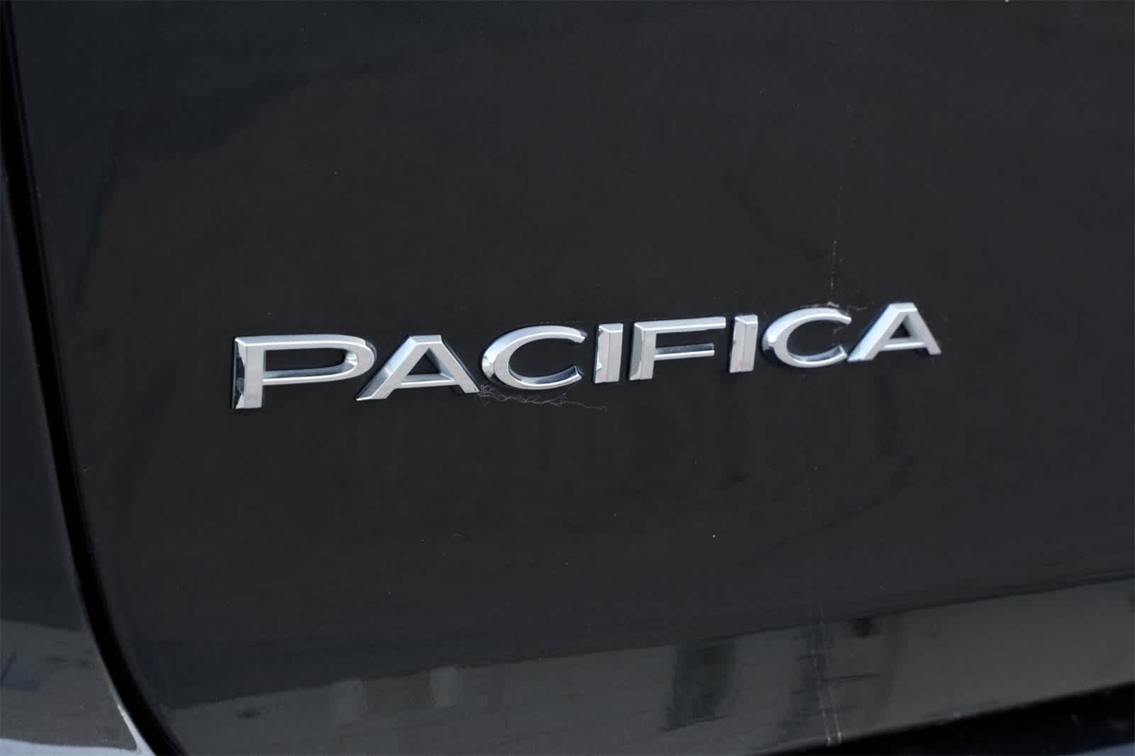 Thumbnail: 2020 Chrysler Pacifica - 19