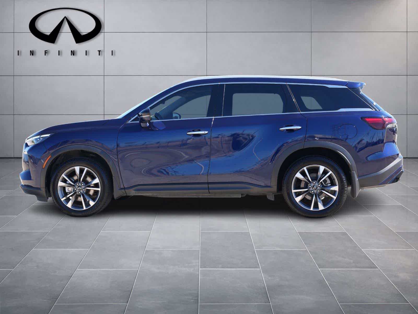 Thumbnail: 2023 INFINITI QX60 - 4