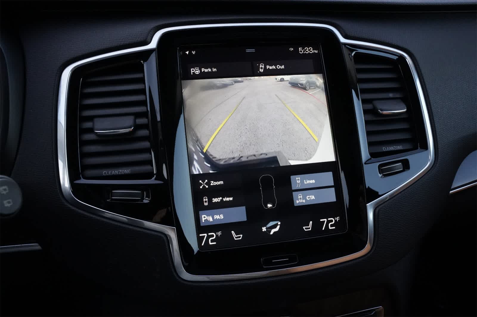 Thumbnail: 2016 Volvo XC90 - 14