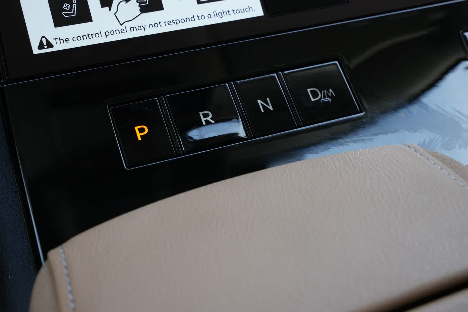 Thumbnail: 2026 INFINITI QX80 - 15