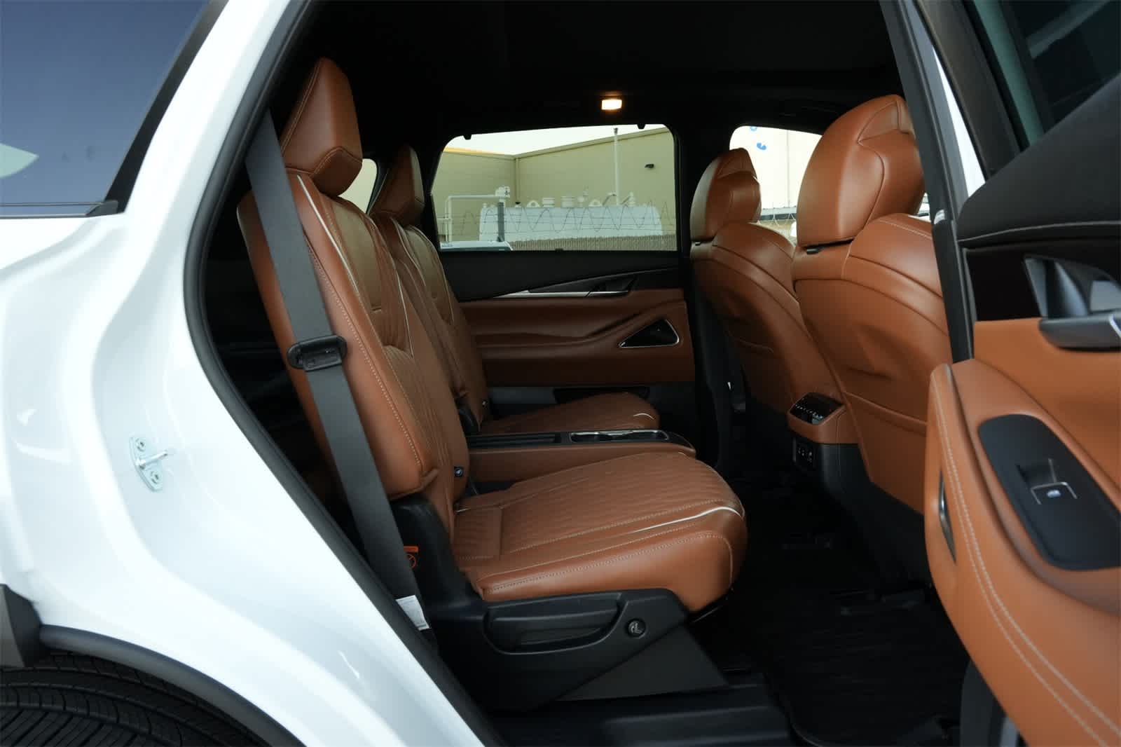 Thumbnail: 2026 INFINITI QX60 - 22