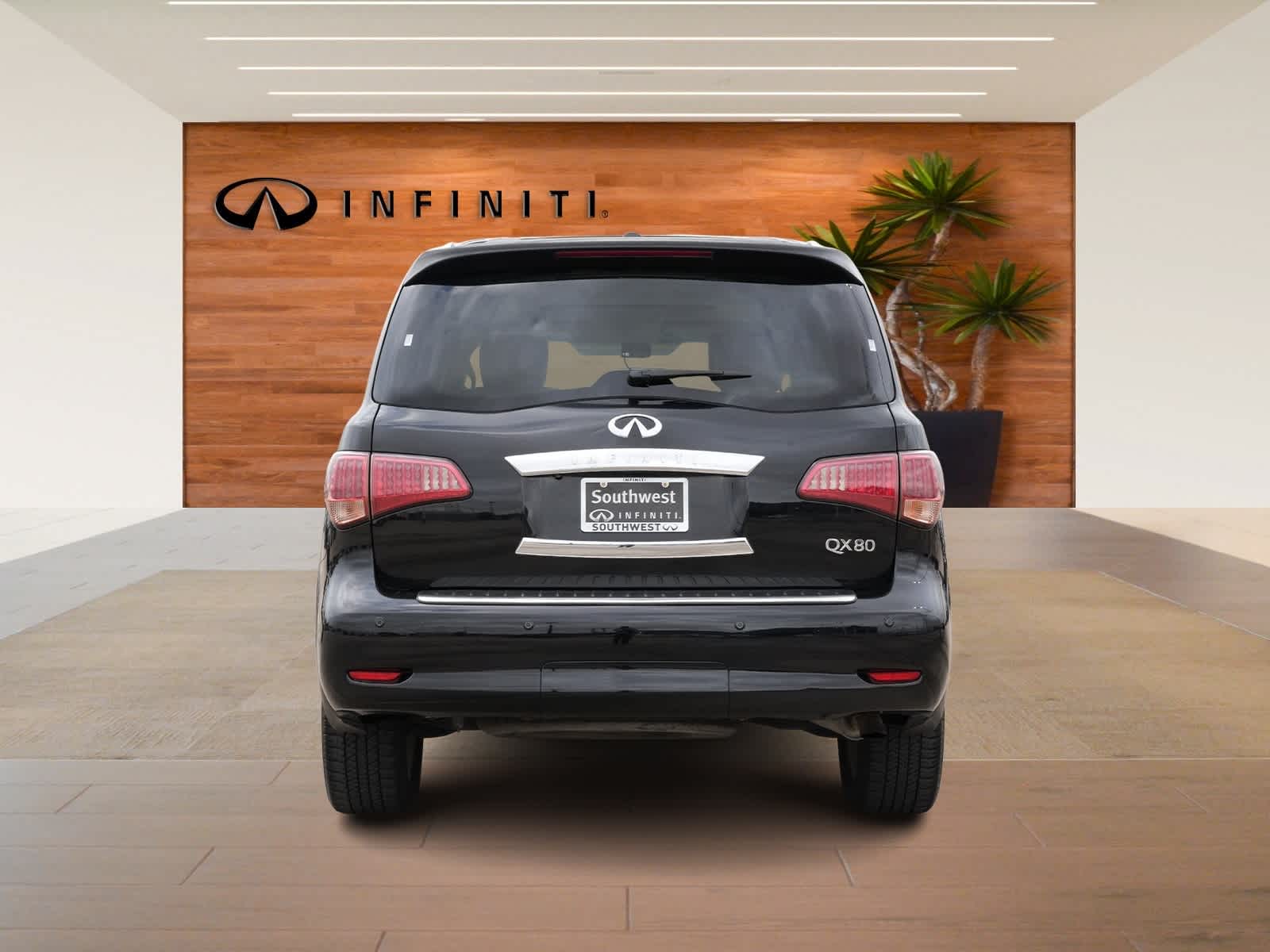Thumbnail: 2014 INFINITI QX80 - 6