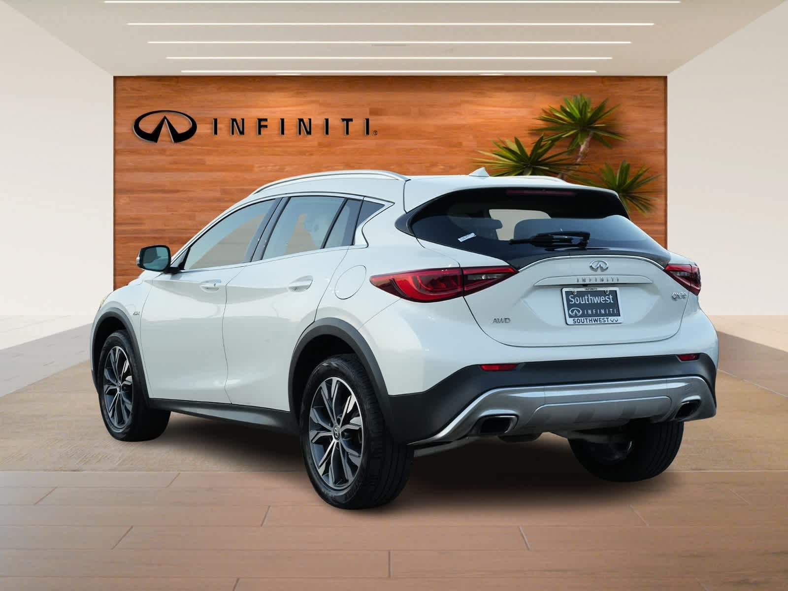 Thumbnail: 2019 INFINITI QX30 - 5