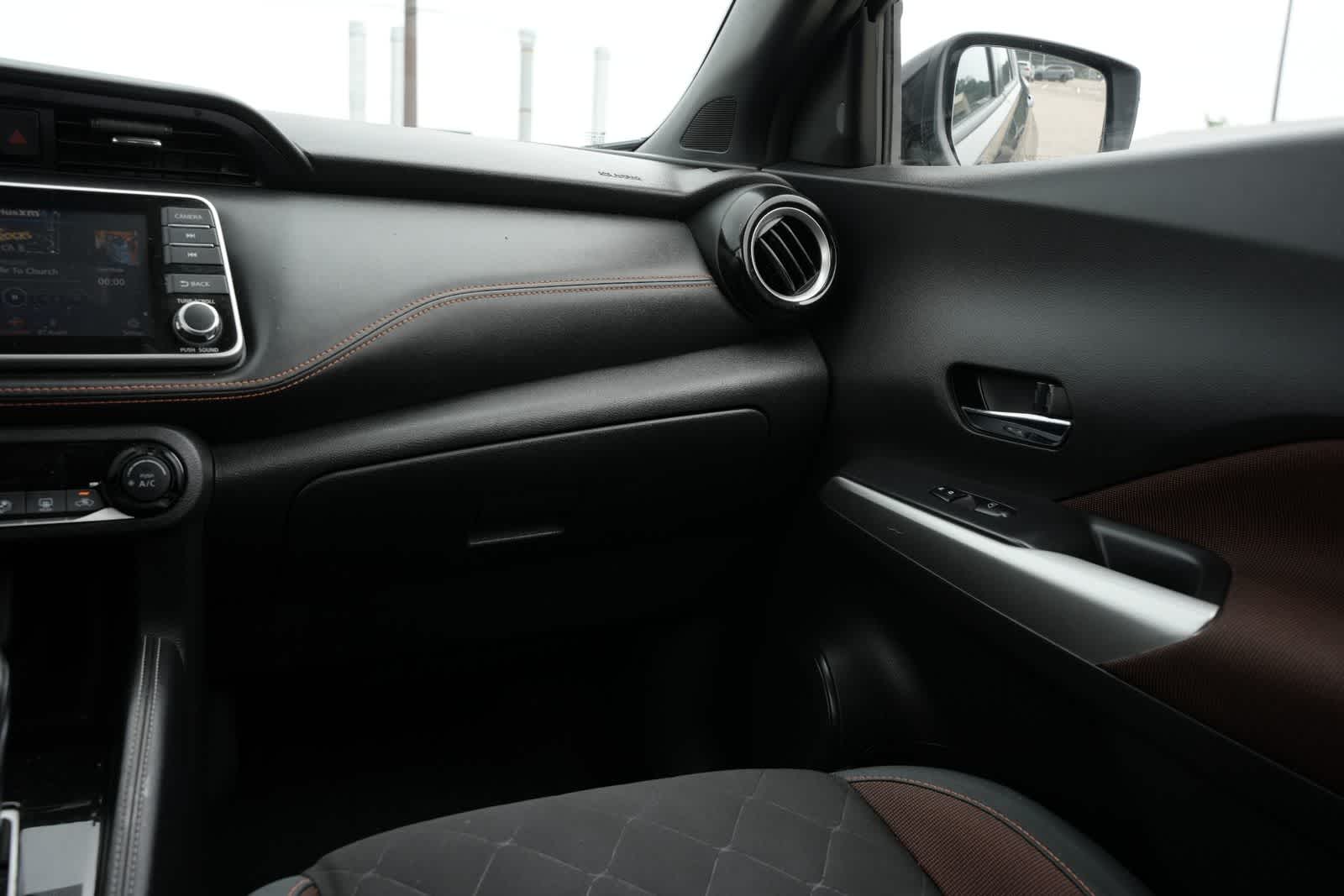 Thumbnail: 2020 Nissan Kicks - 7