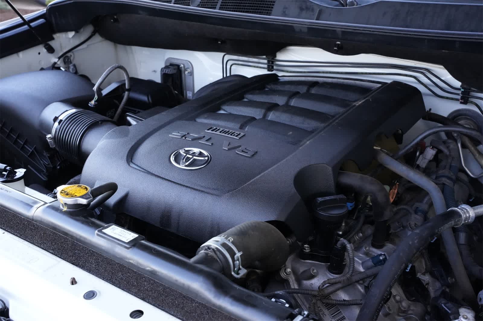 Thumbnail: 2018 Toyota Tundra - 25