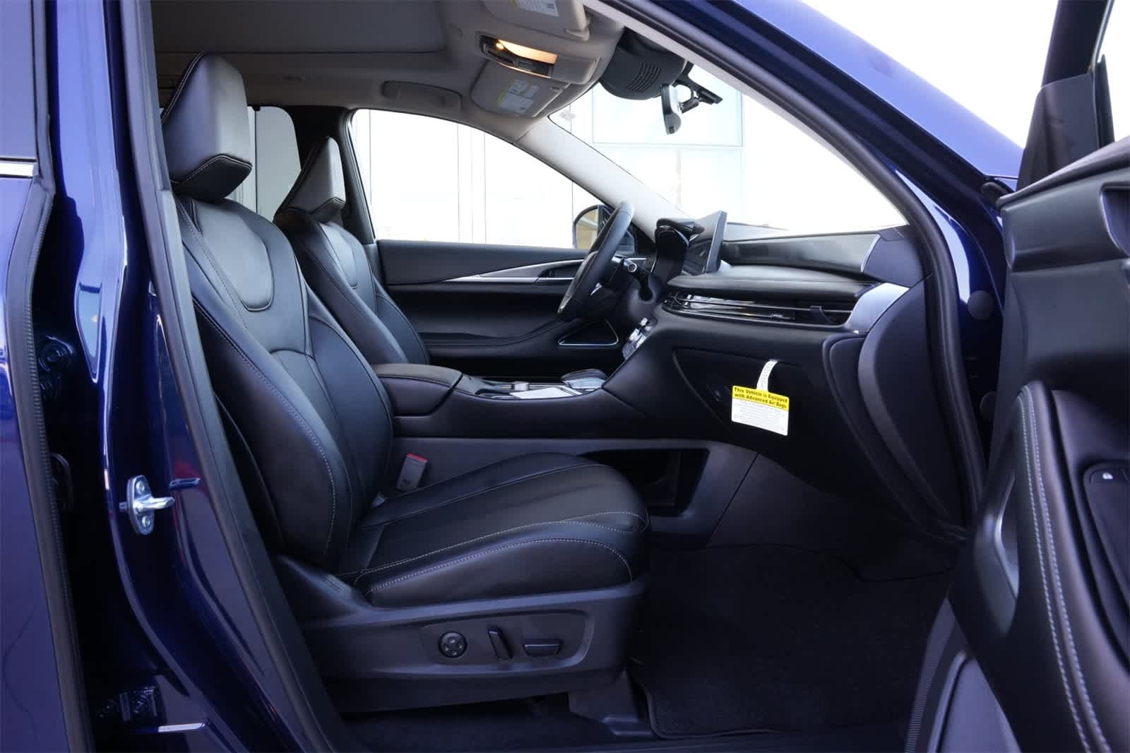 Thumbnail: 2026 INFINITI QX60 - 24