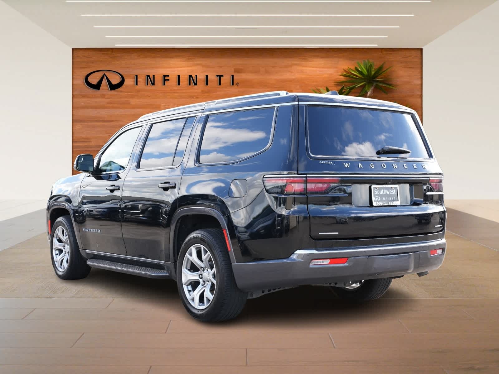 Thumbnail: 2022 Jeep Wagoneer - 5
