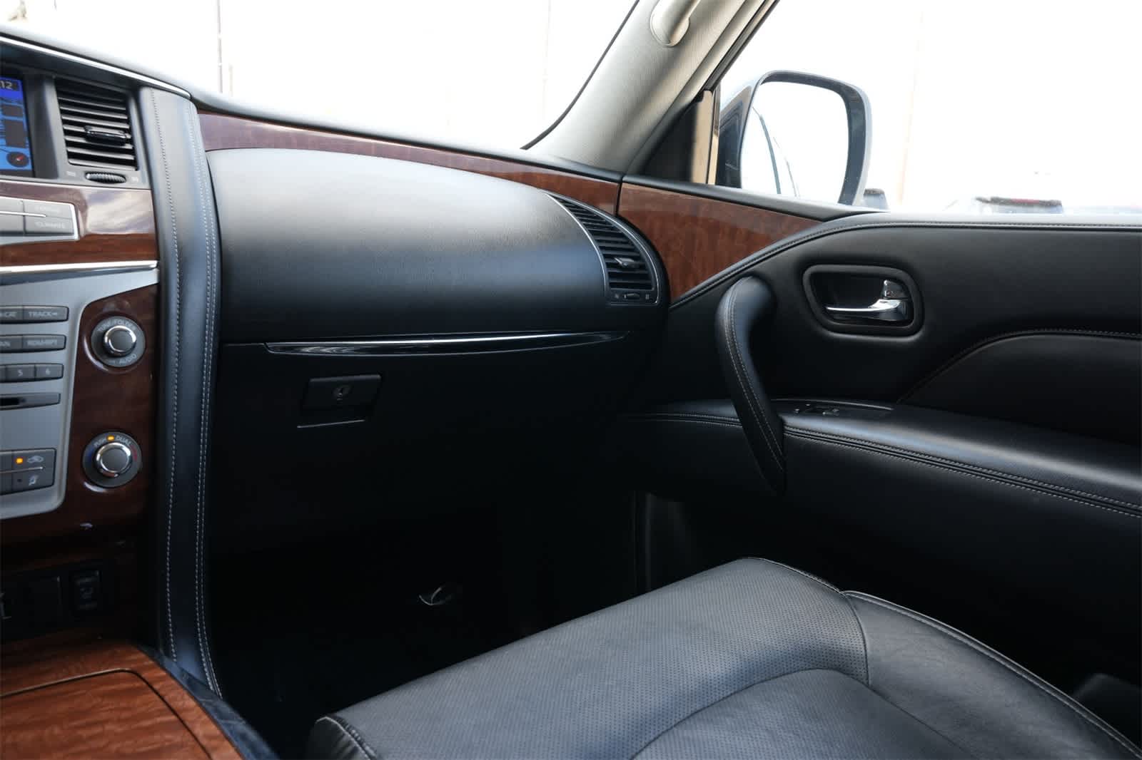 Thumbnail: 2019 INFINITI QX80 - 8