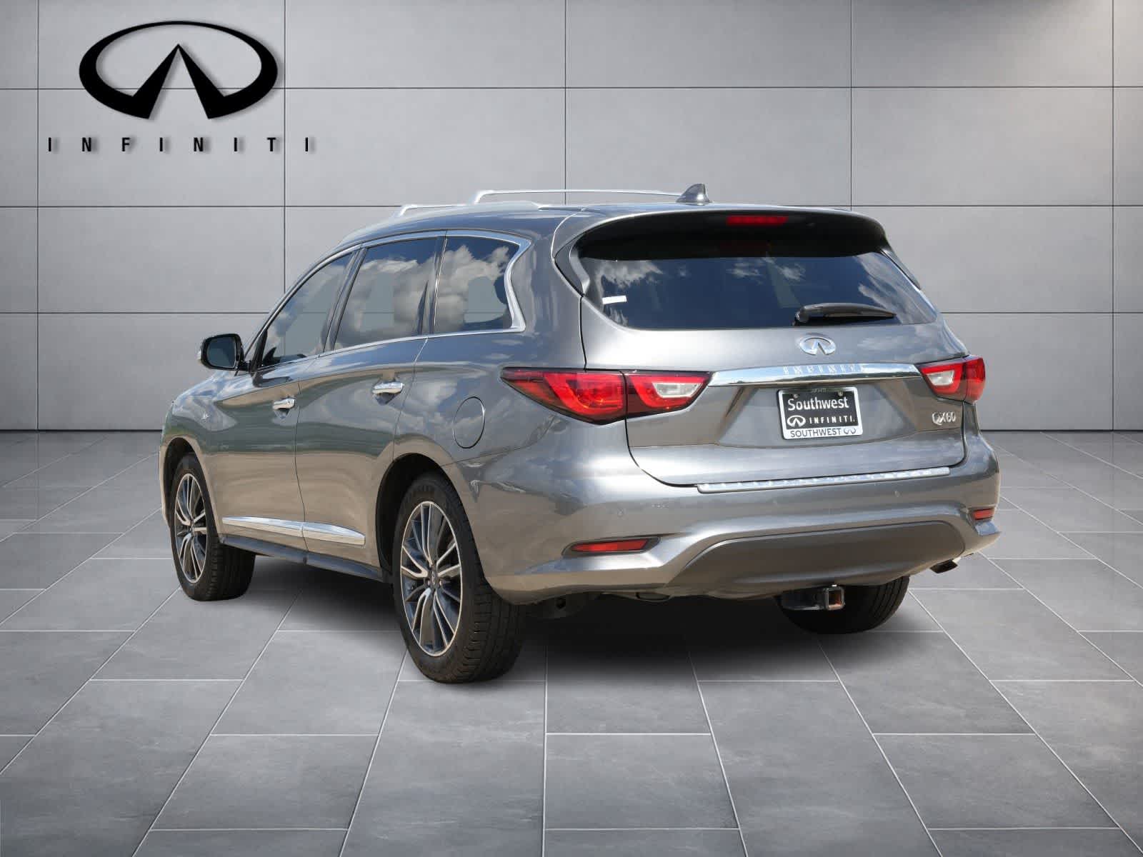 Thumbnail: 2017 INFINITI QX60 - 5