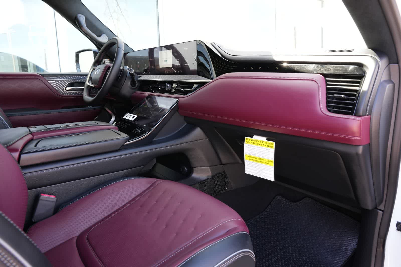 Thumbnail: 2026 INFINITI QX80 - 21