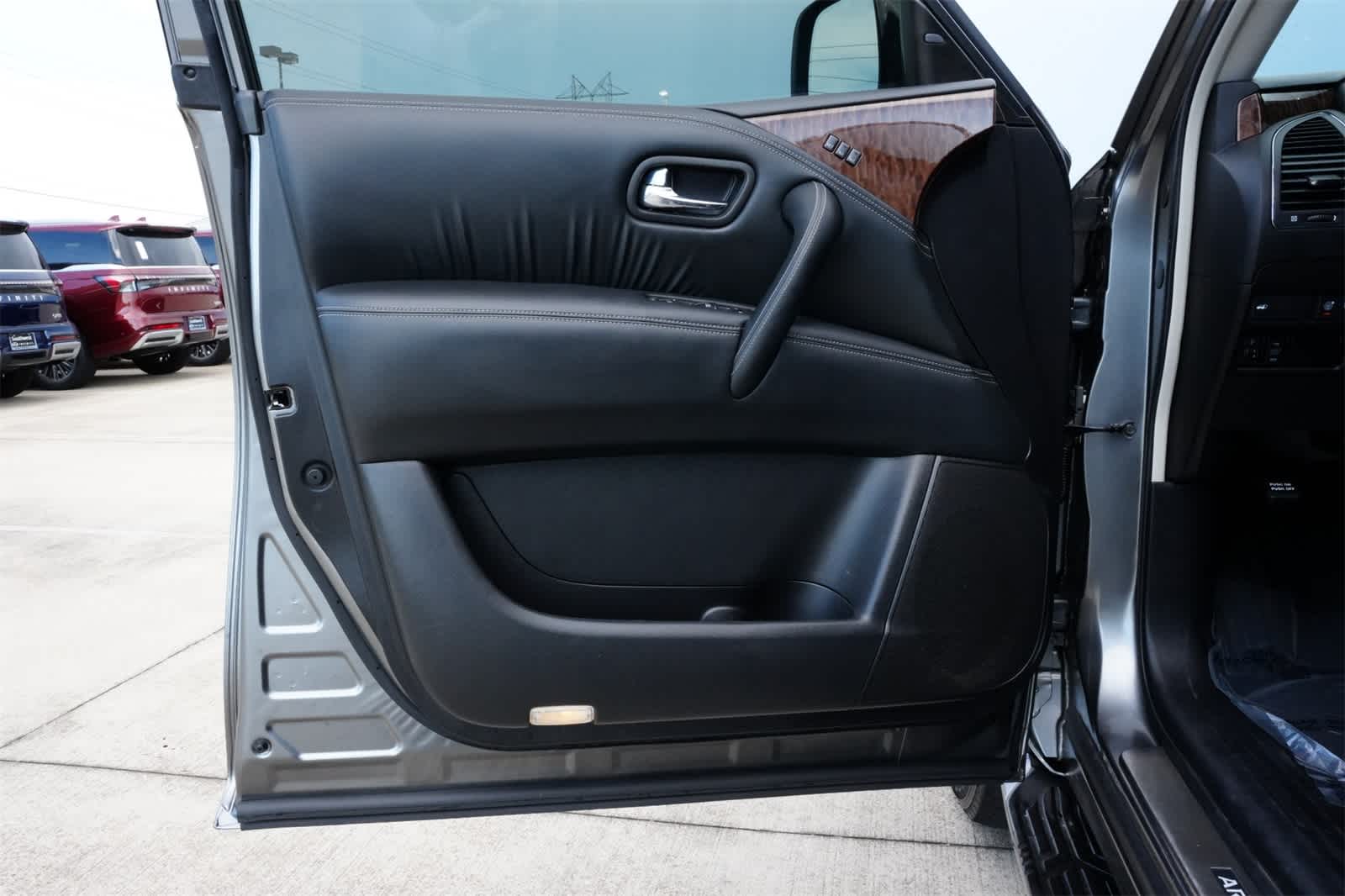 Thumbnail: 2017 Nissan Armada - 17