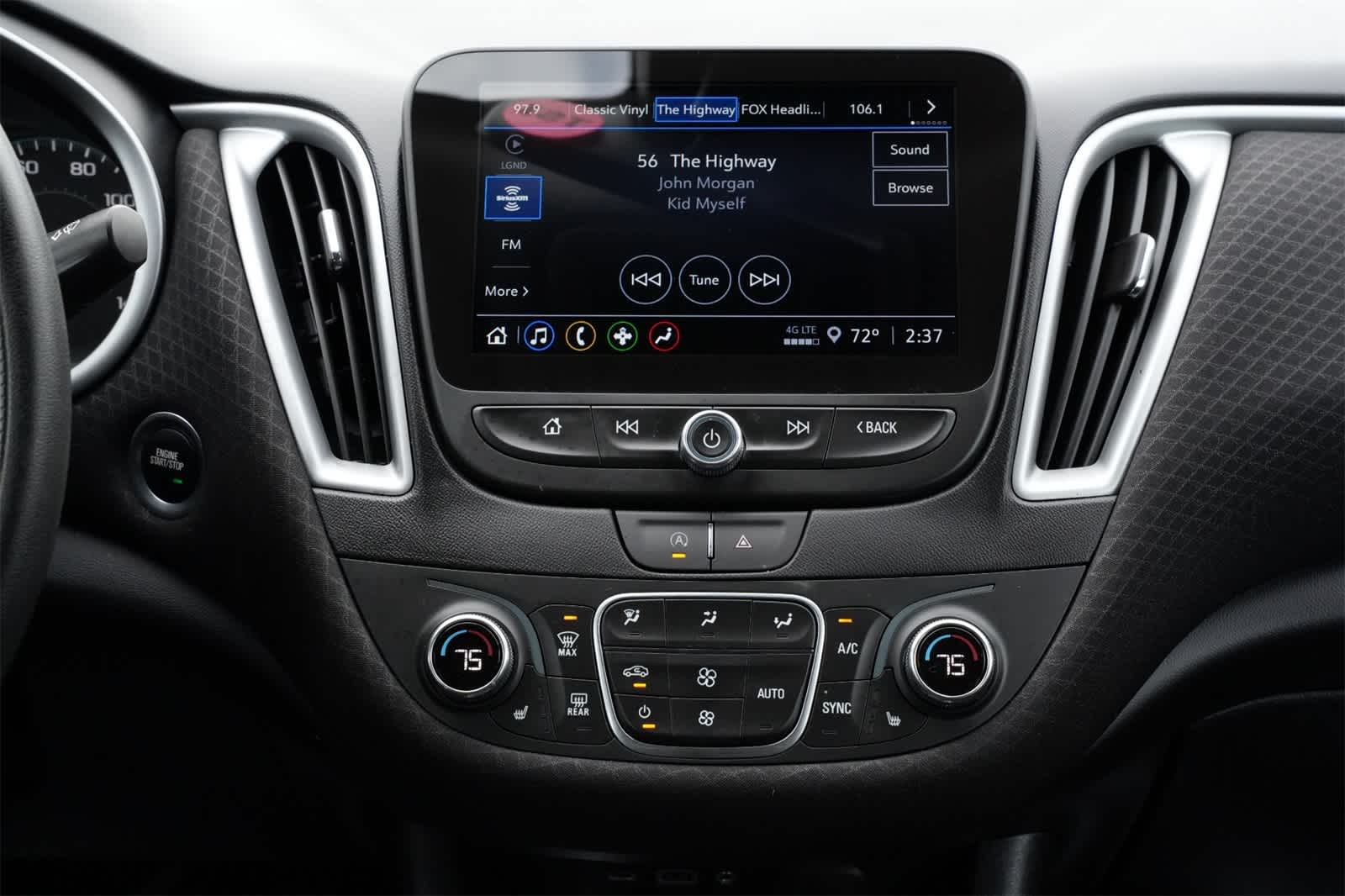 Thumbnail: 2024 Chevrolet Malibu - 13