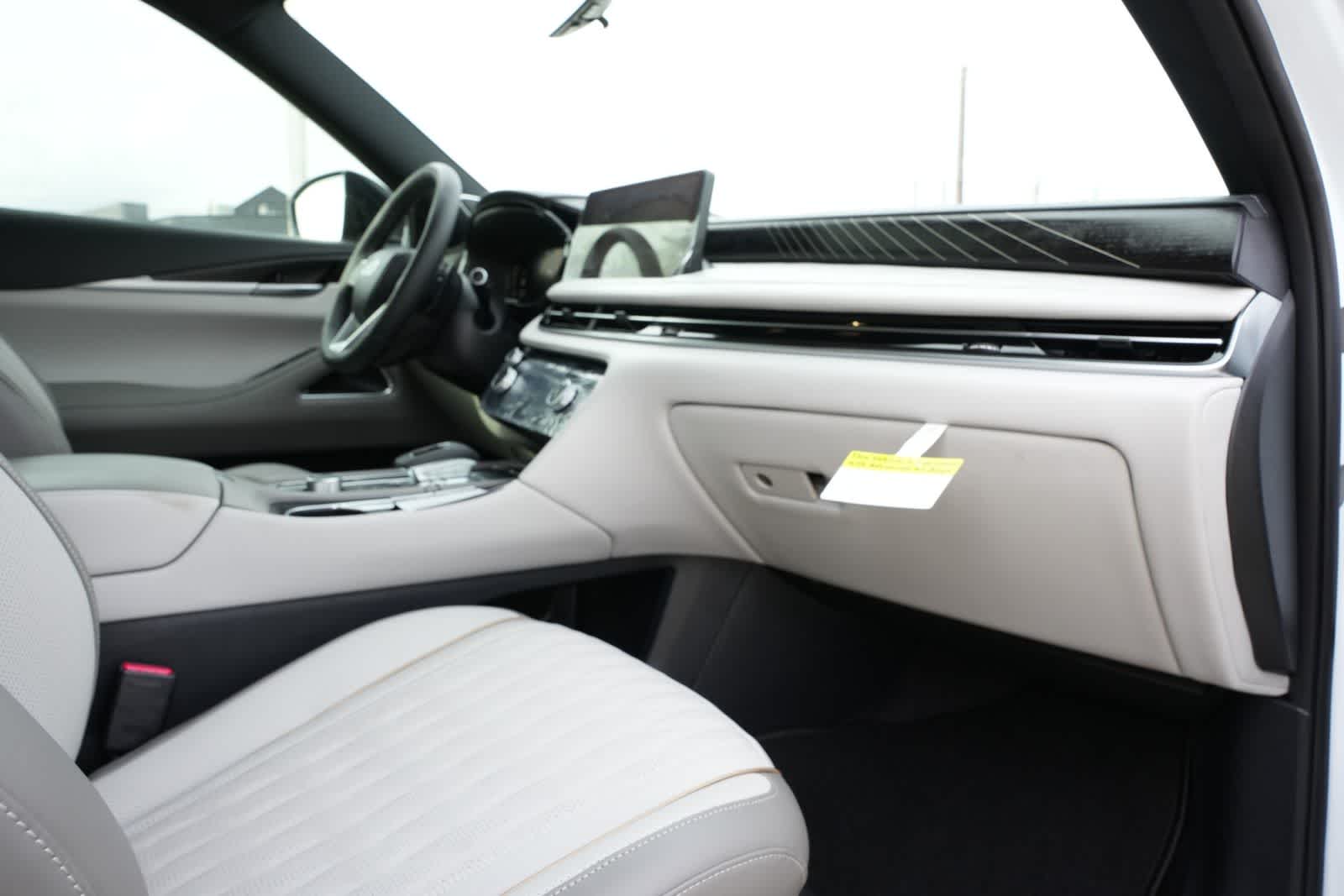 Thumbnail: 2026 INFINITI QX60 - 21