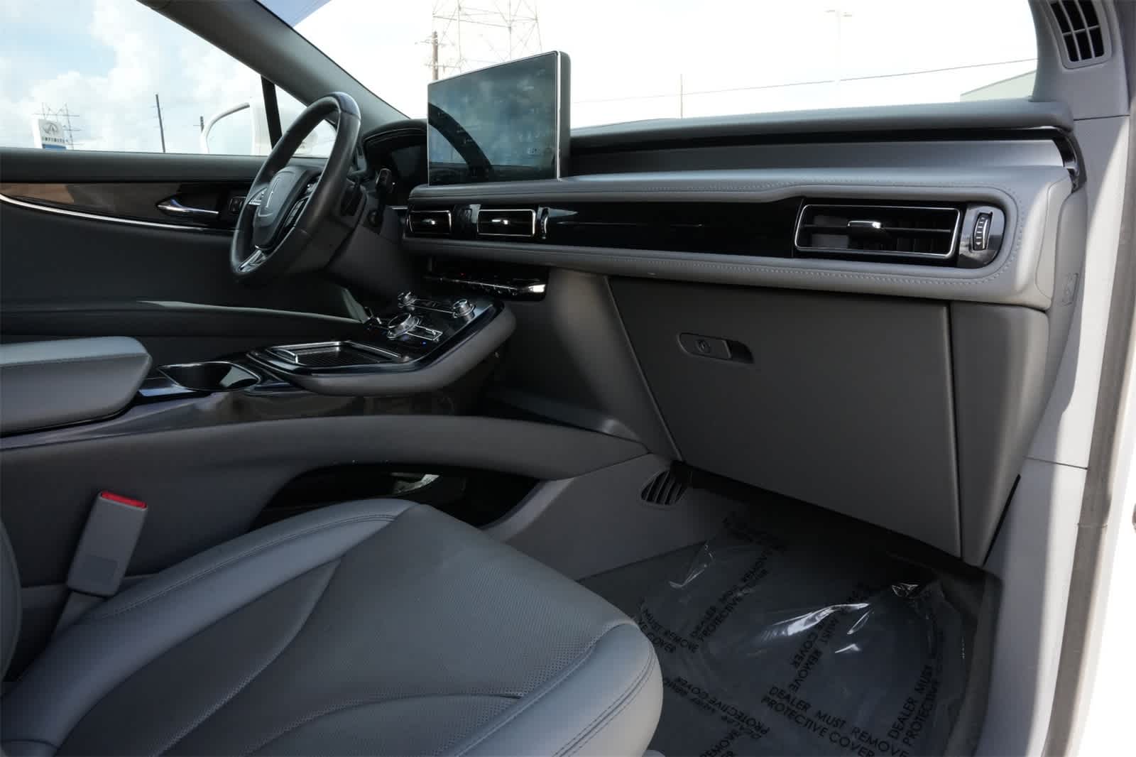 Thumbnail: 2022 Lincoln Nautilus - 22