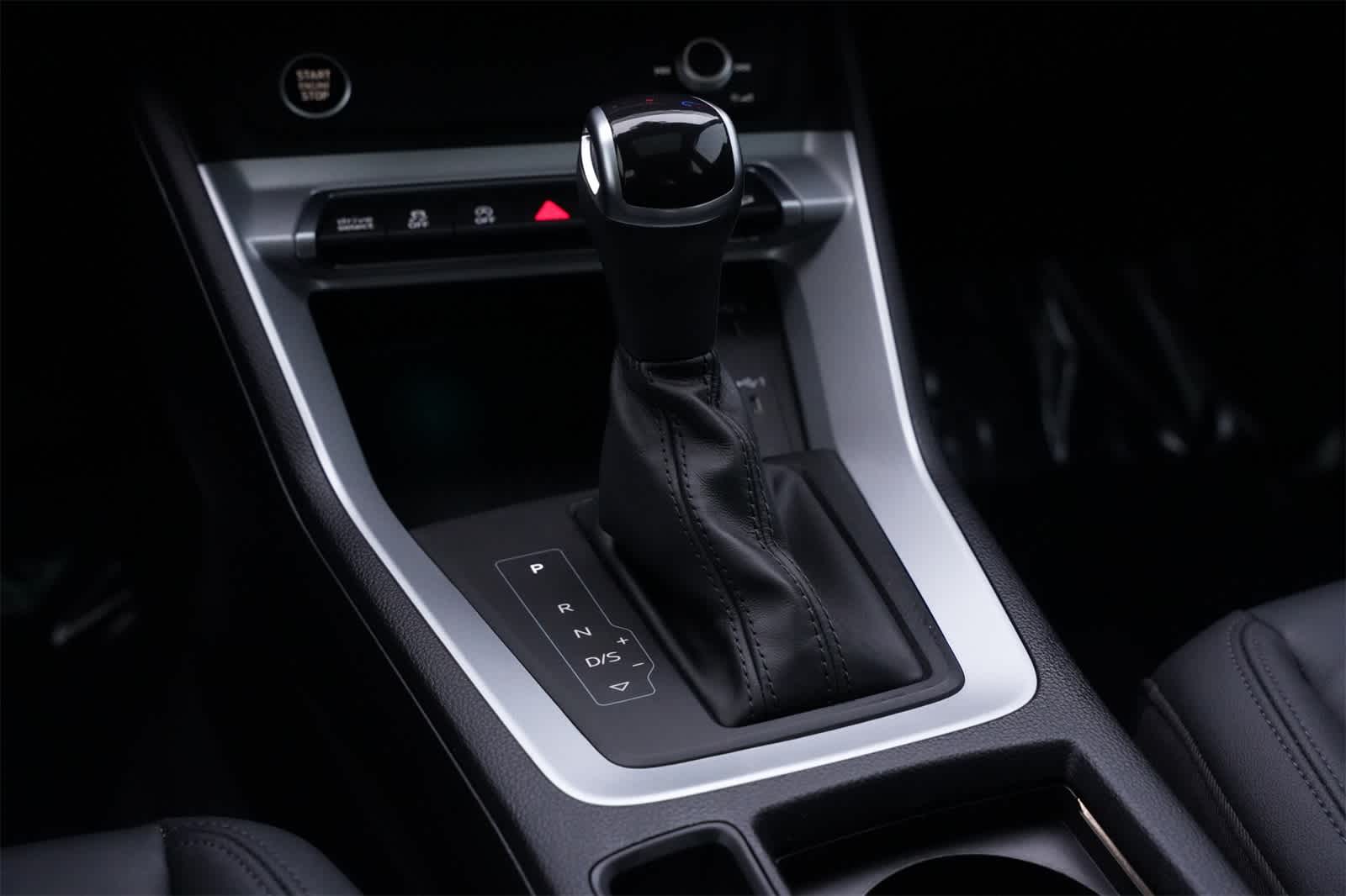 Thumbnail: 2022 Audi Q3 - 15