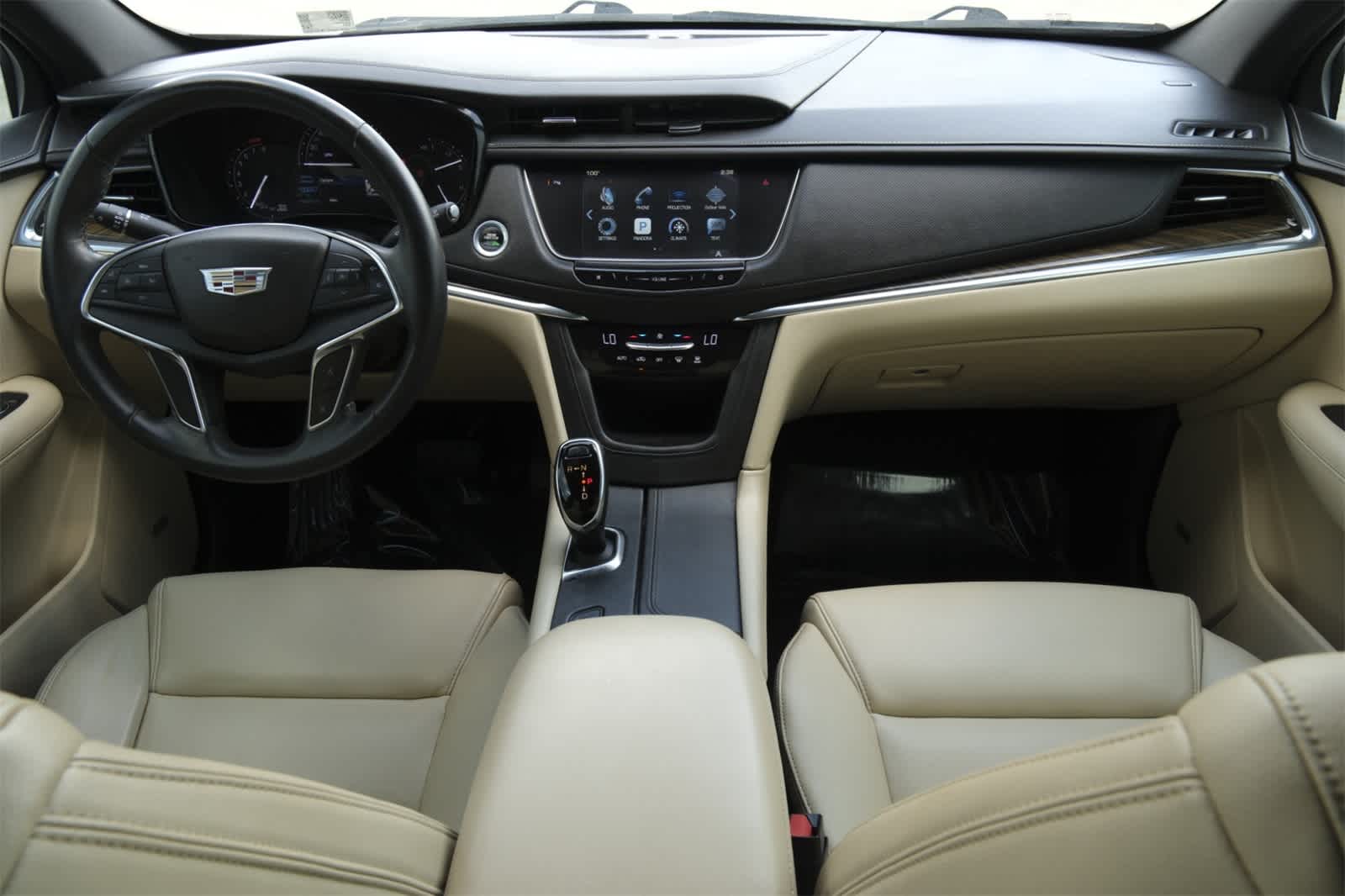 Thumbnail: 2017 Cadillac XT5 - 7