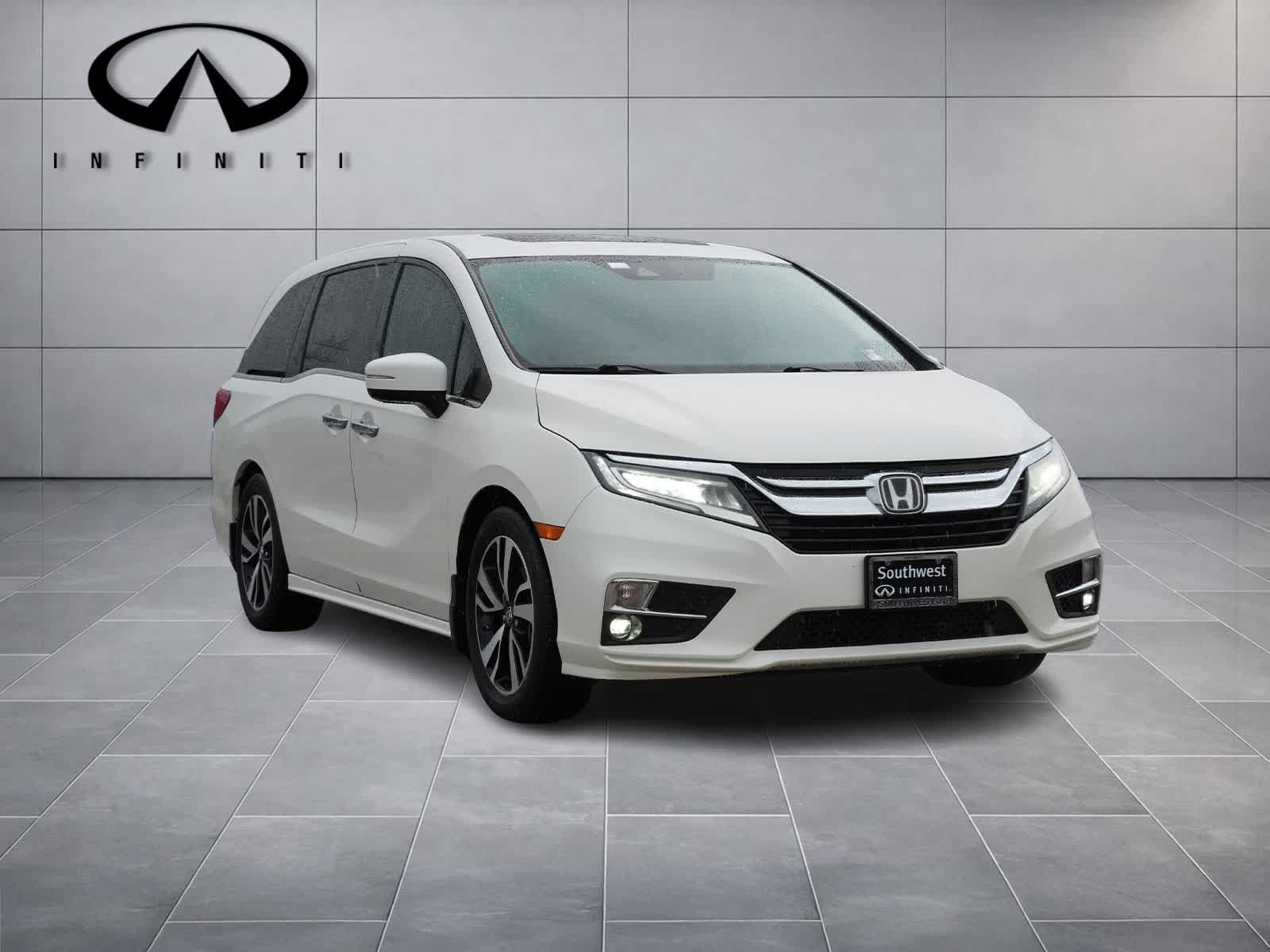 Thumbnail: 2018 Honda Odyssey - 3