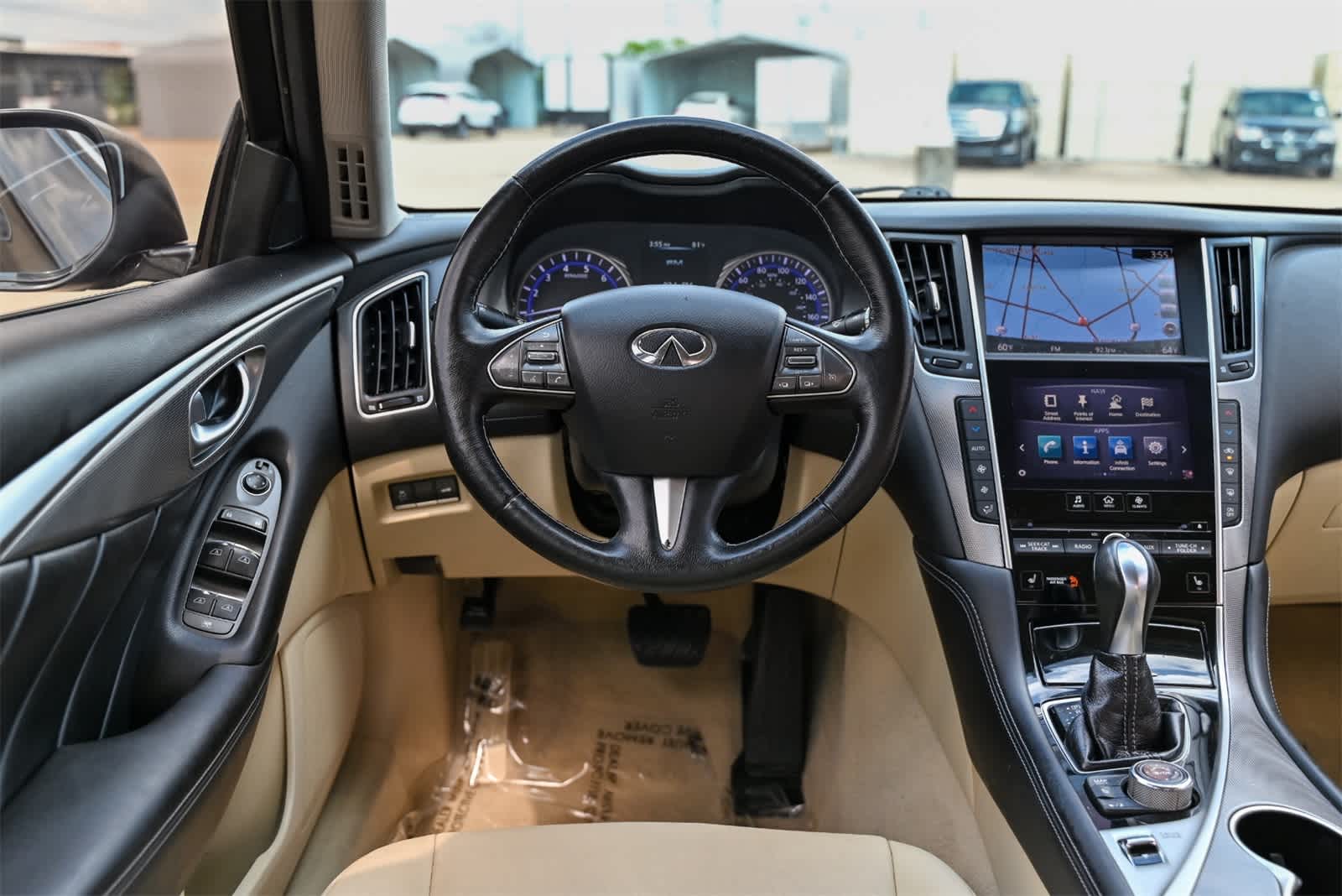 Thumbnail: 2015 INFINITI Q50 - 9