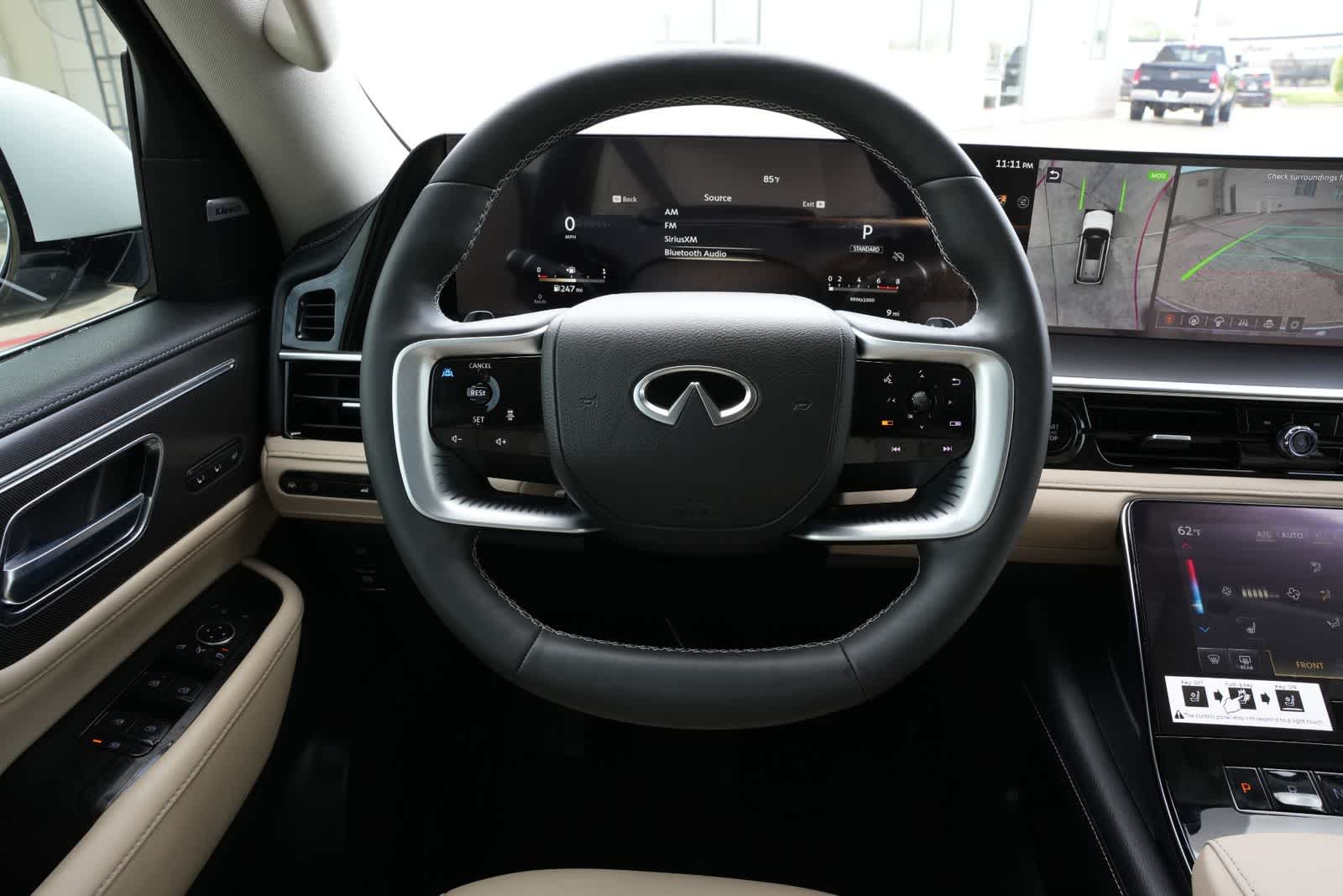 Thumbnail: 2026 INFINITI QX80 - 9