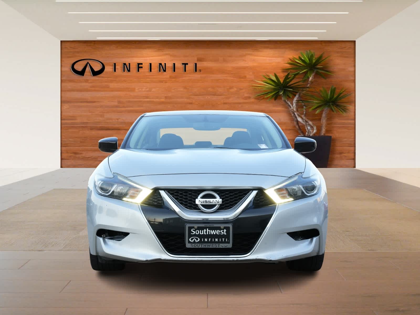 Thumbnail: 2017 Nissan Maxima - 2
