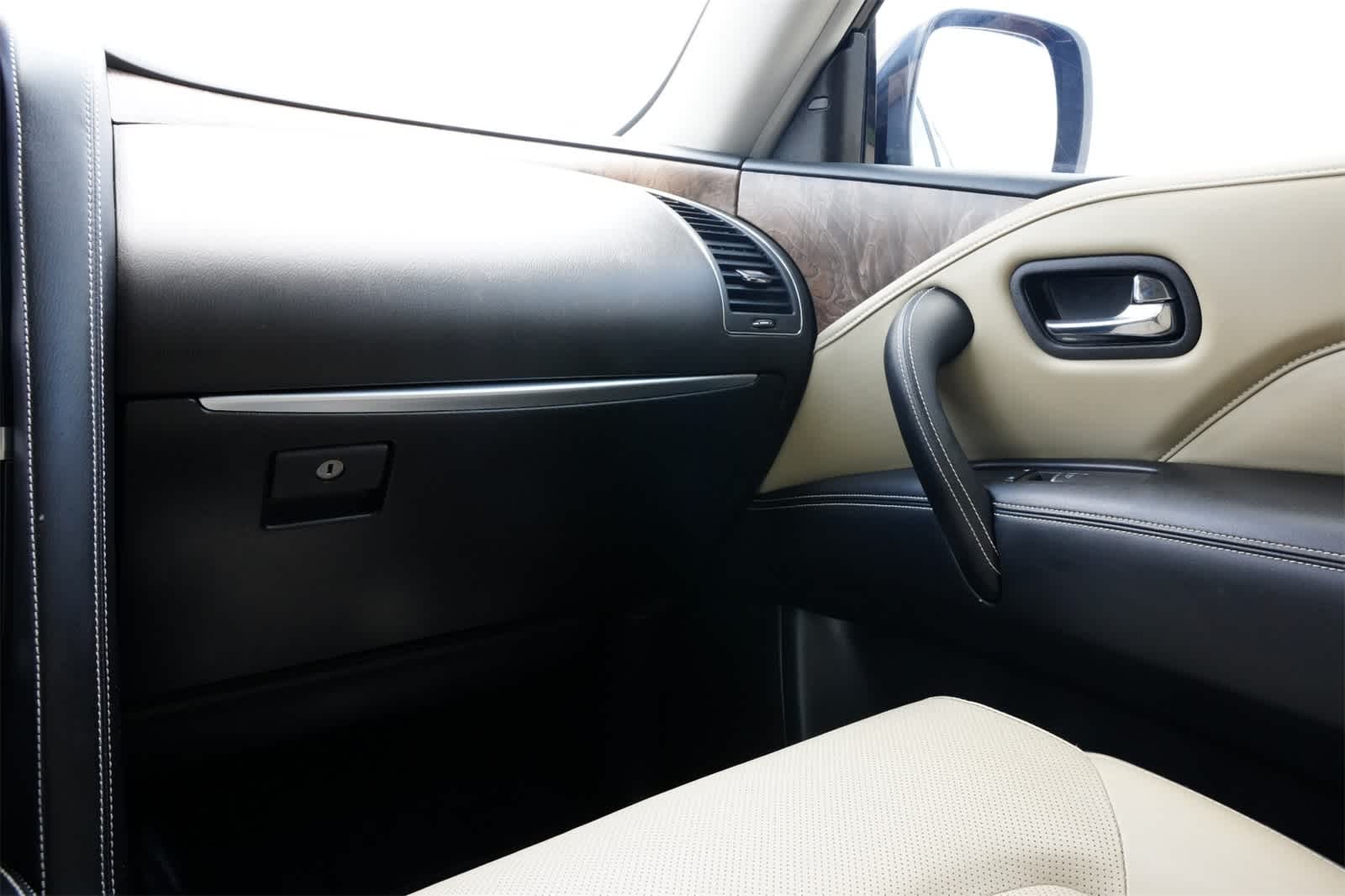 2022 INFINITI QX80 Premium Select 8