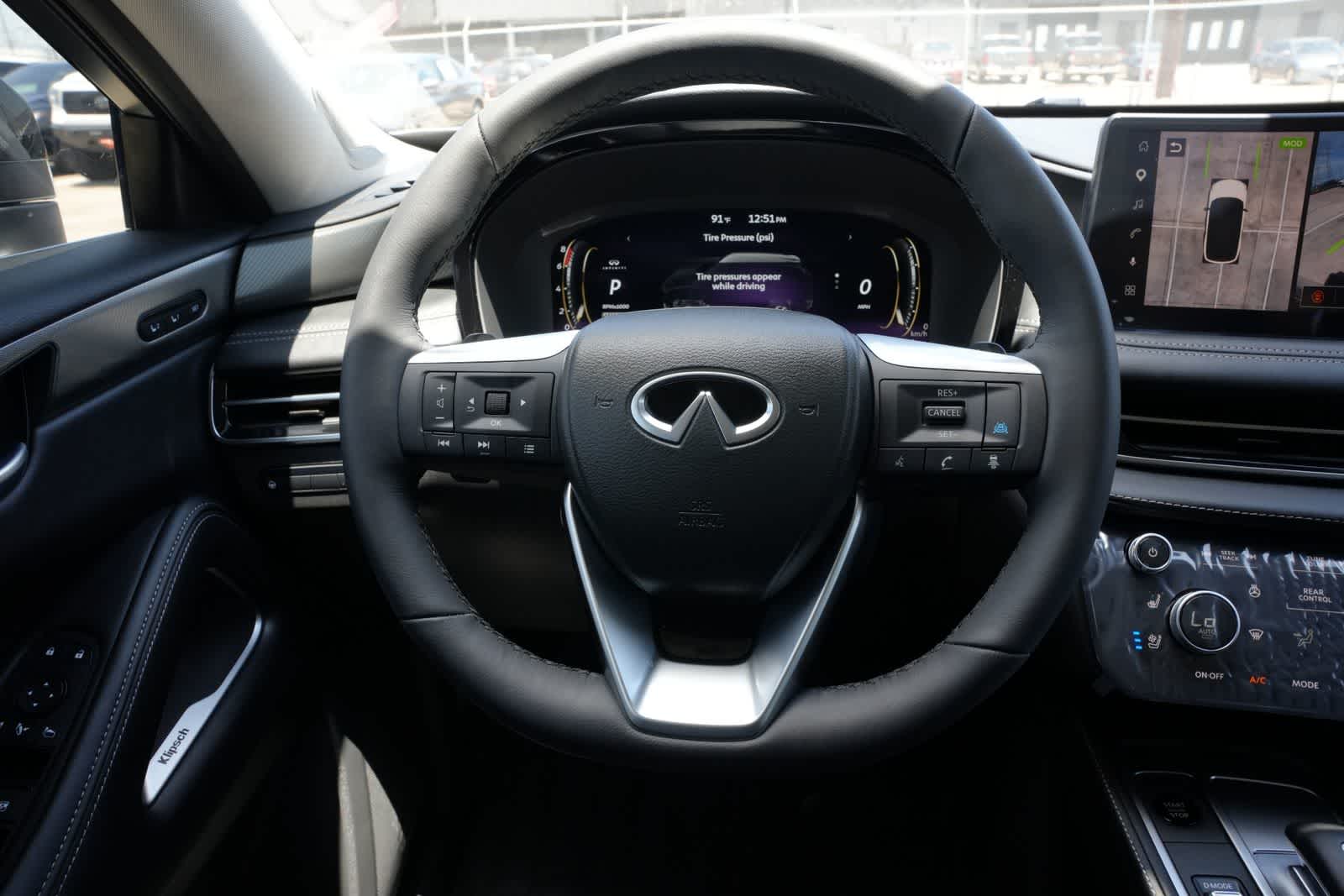 Thumbnail: 2027 INFINITI QX60 - 9