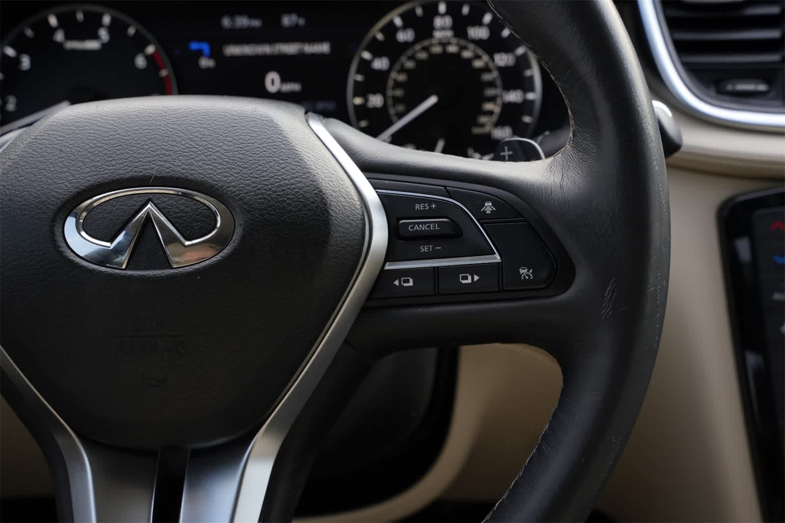 Thumbnail: 2019 INFINITI QX50 - 11