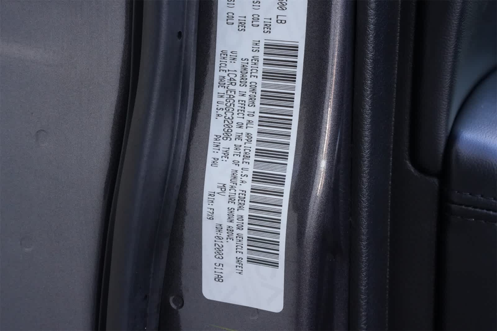 Thumbnail: 2016 Jeep Grand Cherokee - 27