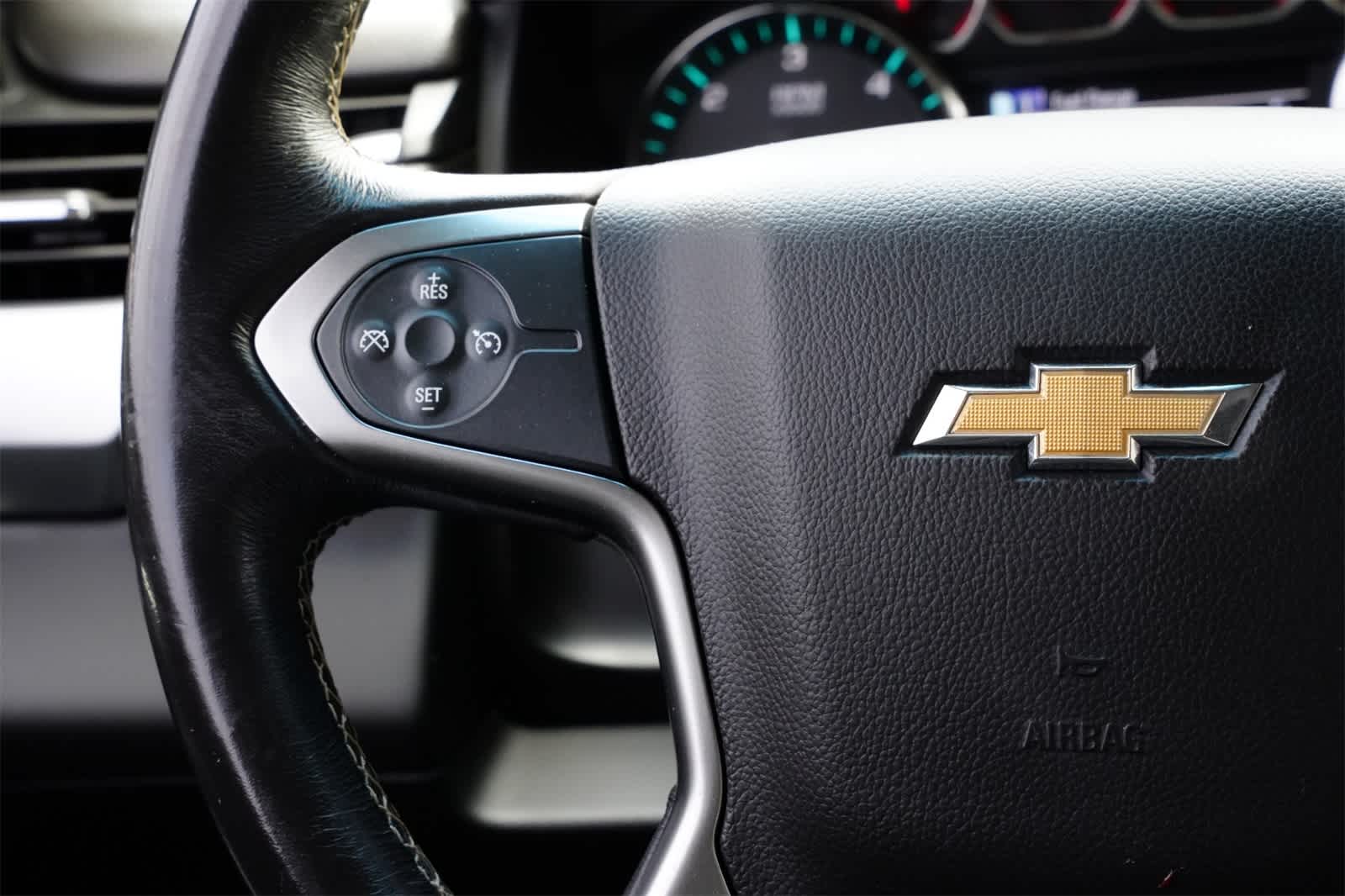 Thumbnail: 2018 Chevrolet Tahoe - 10