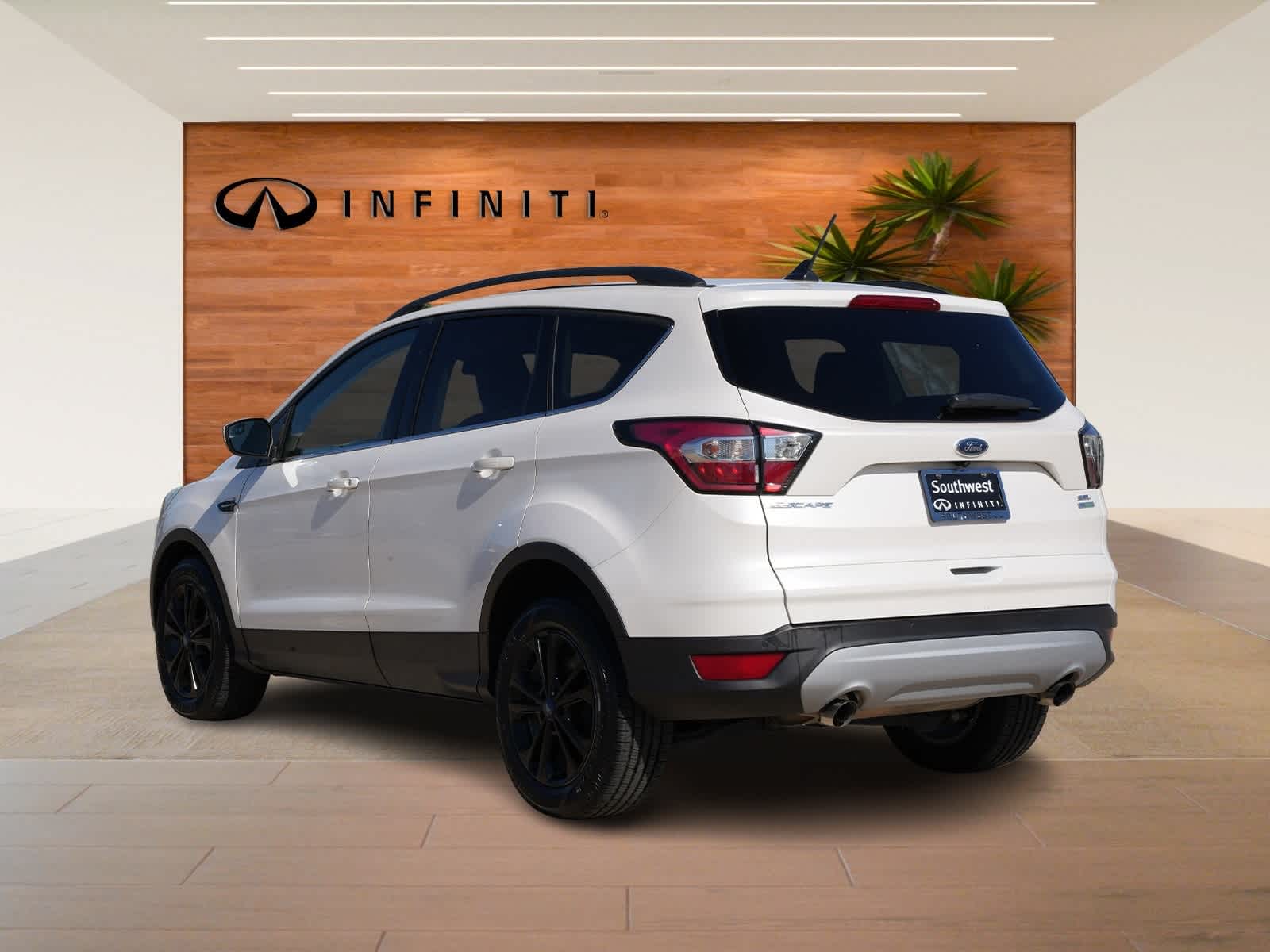 Thumbnail: 2018 Ford Escape - 5