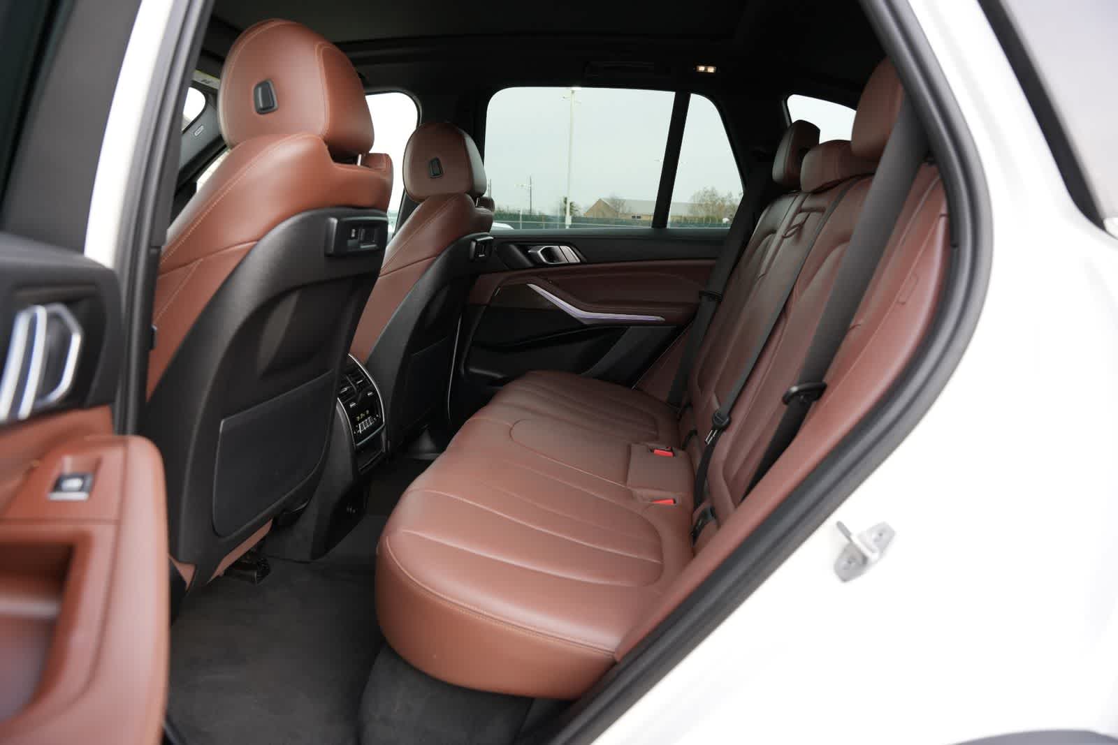 Thumbnail: 2022 BMW X5 - 20