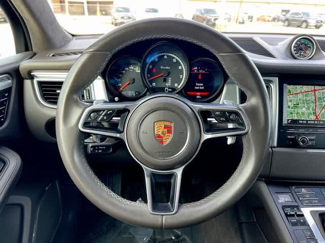 2015 Porsche Macan Turbo 9