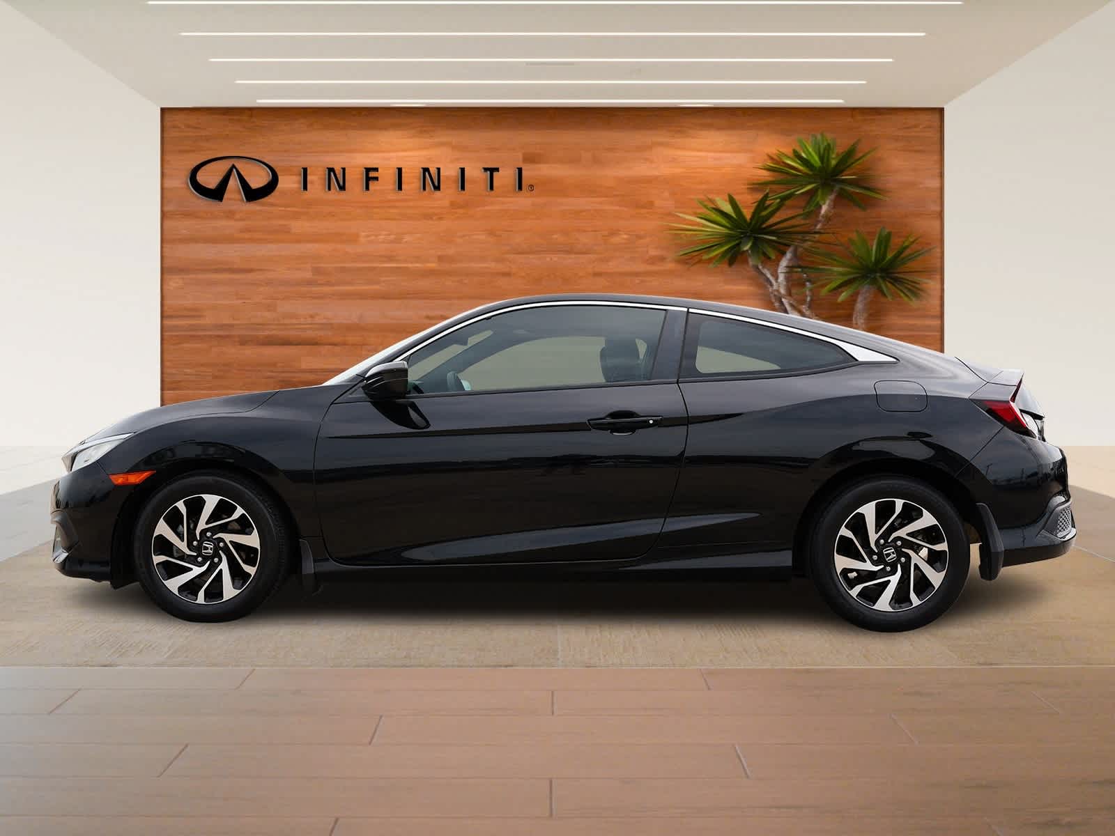 Thumbnail: 2017 Honda Civic - 4