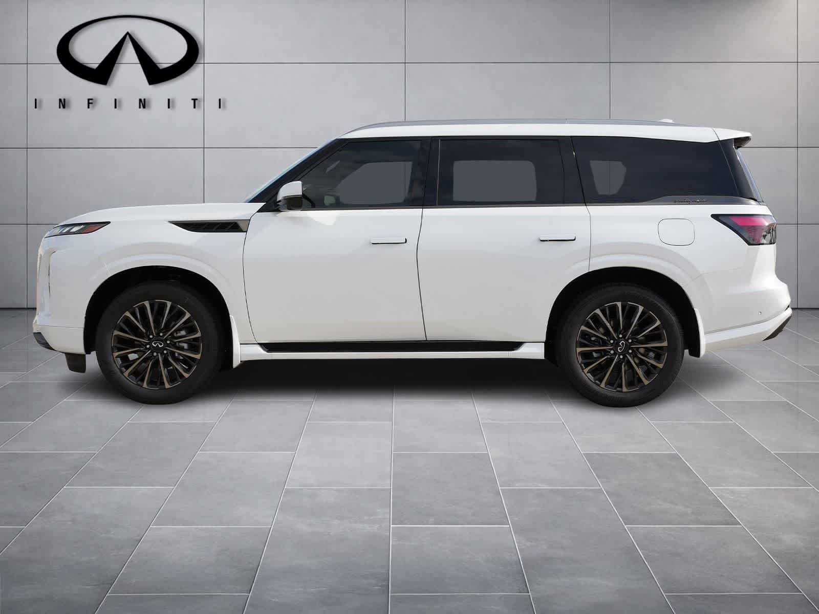 Thumbnail: 2026 INFINITI QX80 - 4