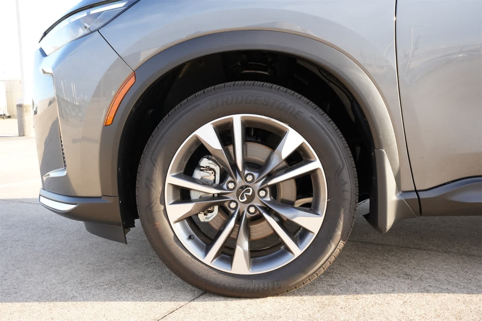 Thumbnail: 2026 INFINITI QX60 - 27