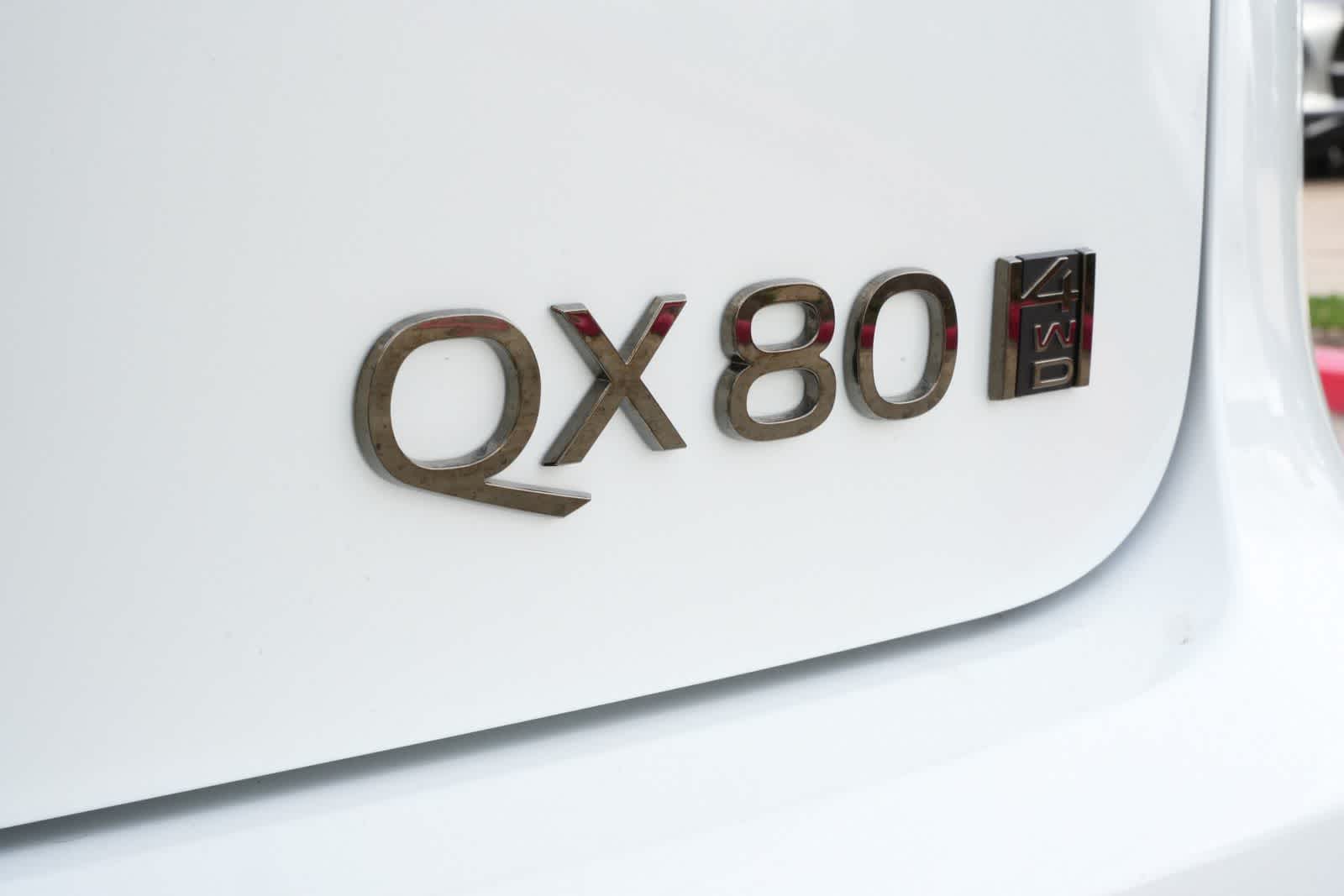 Thumbnail: 2026 INFINITI QX80 - 20