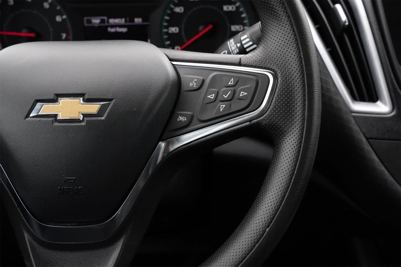 Thumbnail: 2024 Chevrolet Malibu - 11