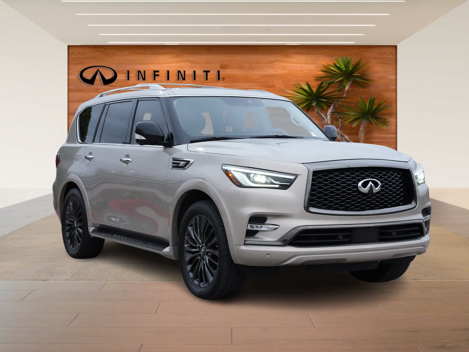 Thumbnail: 2022 INFINITI QX80 - 3