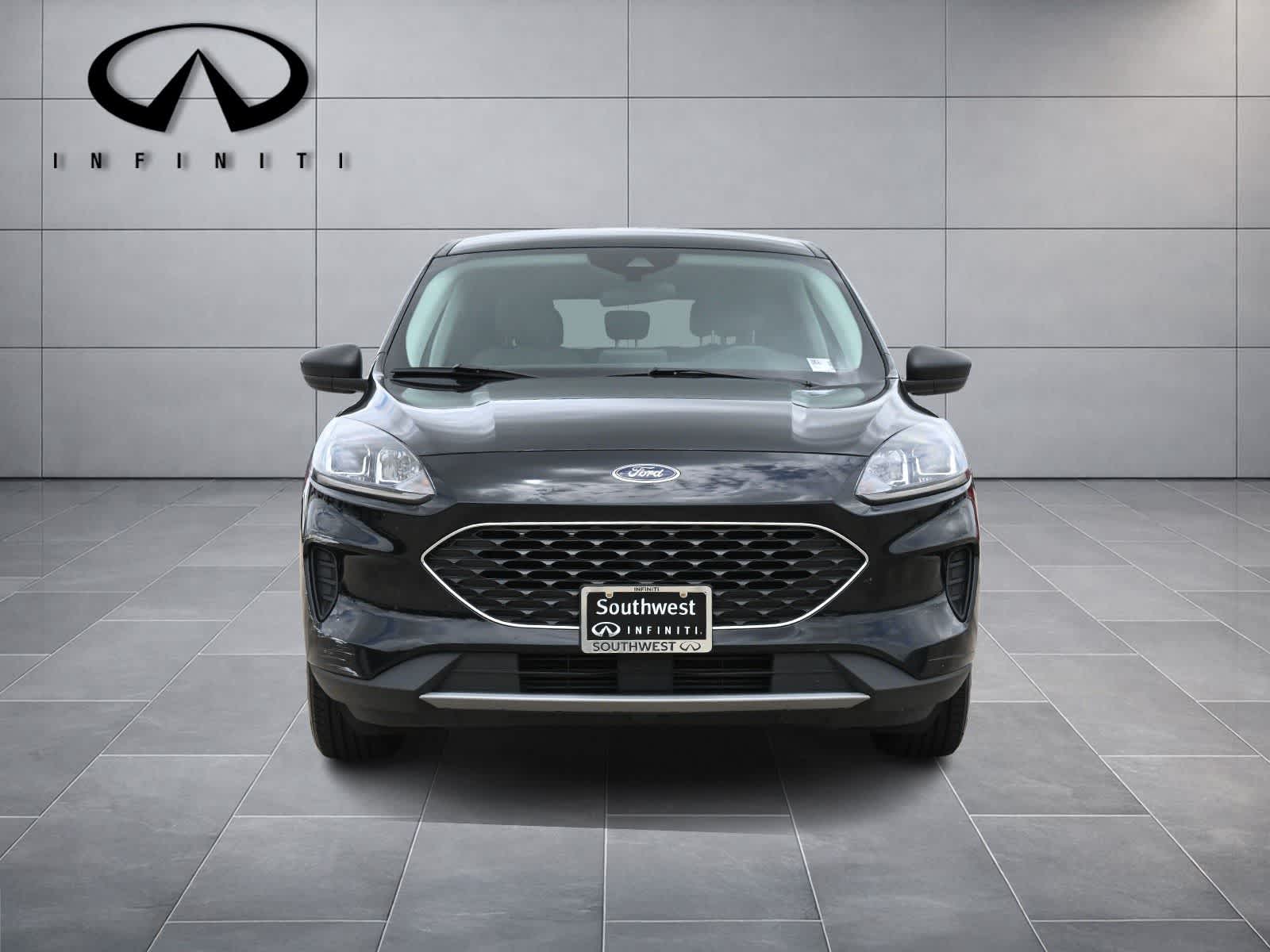 Thumbnail: 2022 Ford Escape - 2